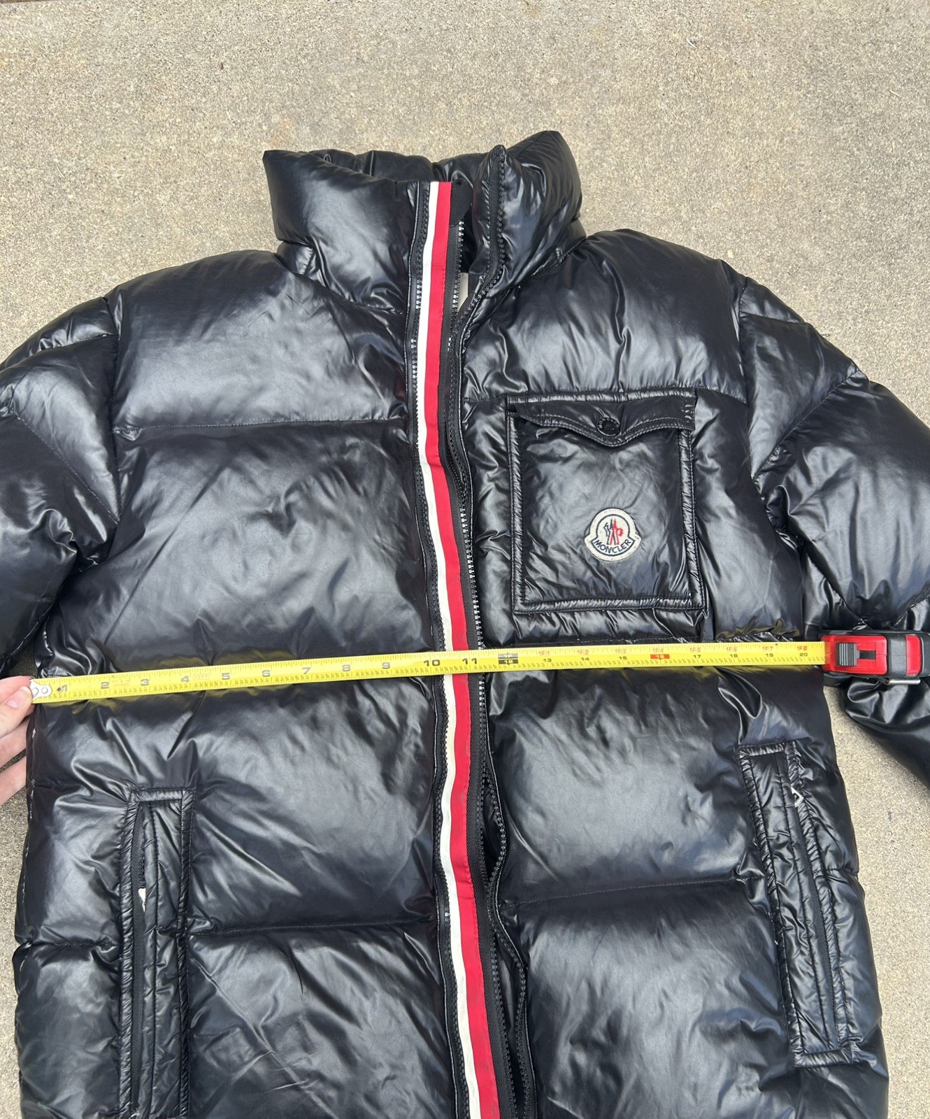 Moncler Black Insulated Zip Up Puffer Jacket with Logo & Zipper Accents