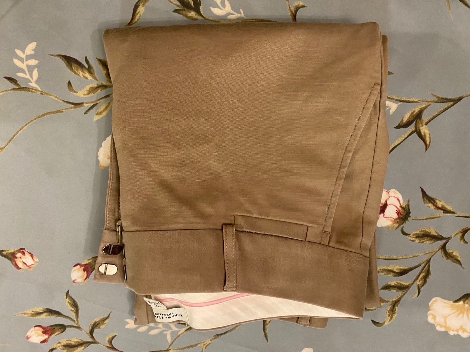 Banana Republic The Martin Fit Beige Stretch Lined Flare Dress Pants Size 8