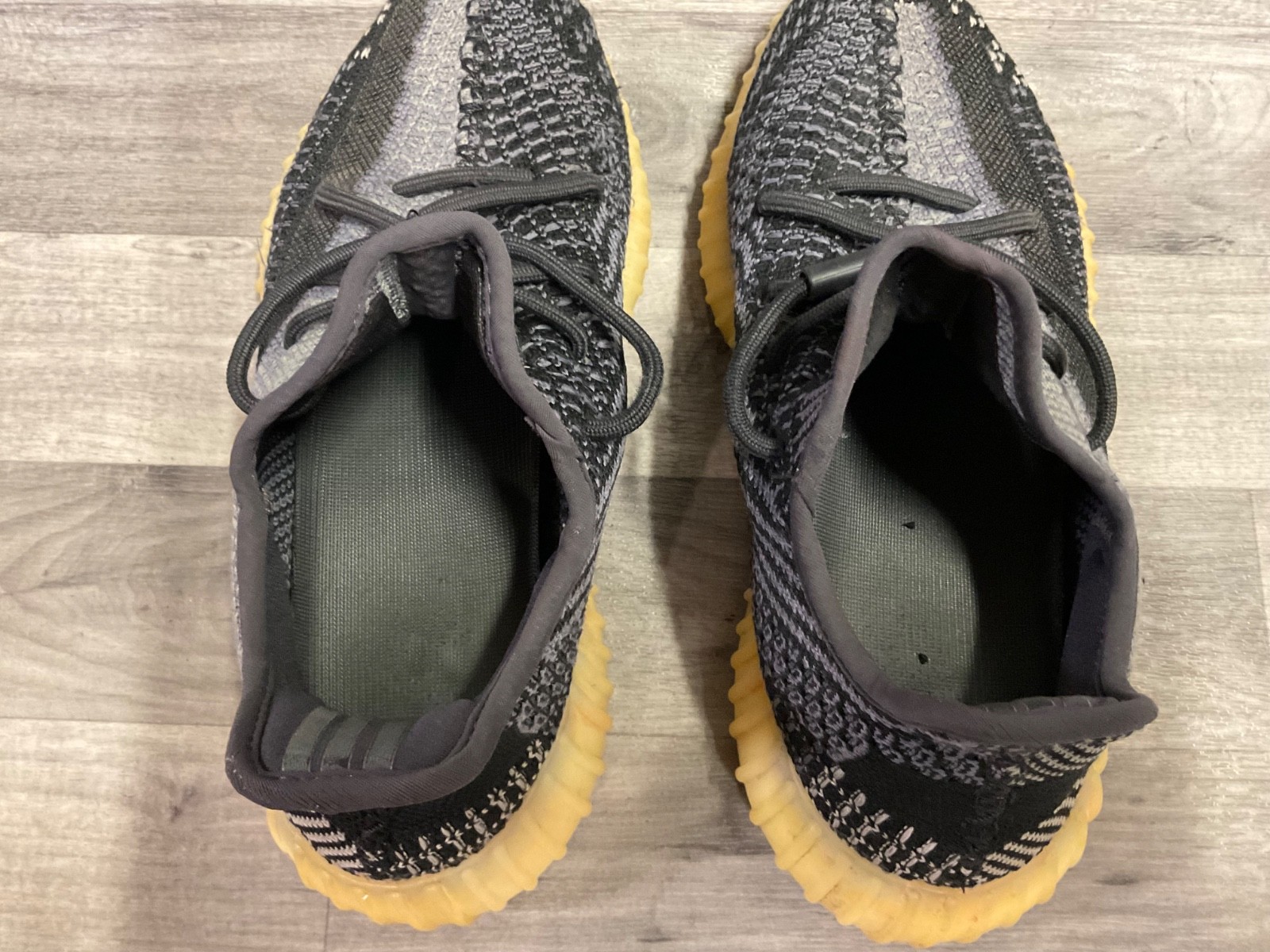Adidas Yeezy Boost 350 V2 Carbon – FZ5000 – Men’s Size 6.5 – w/ Box