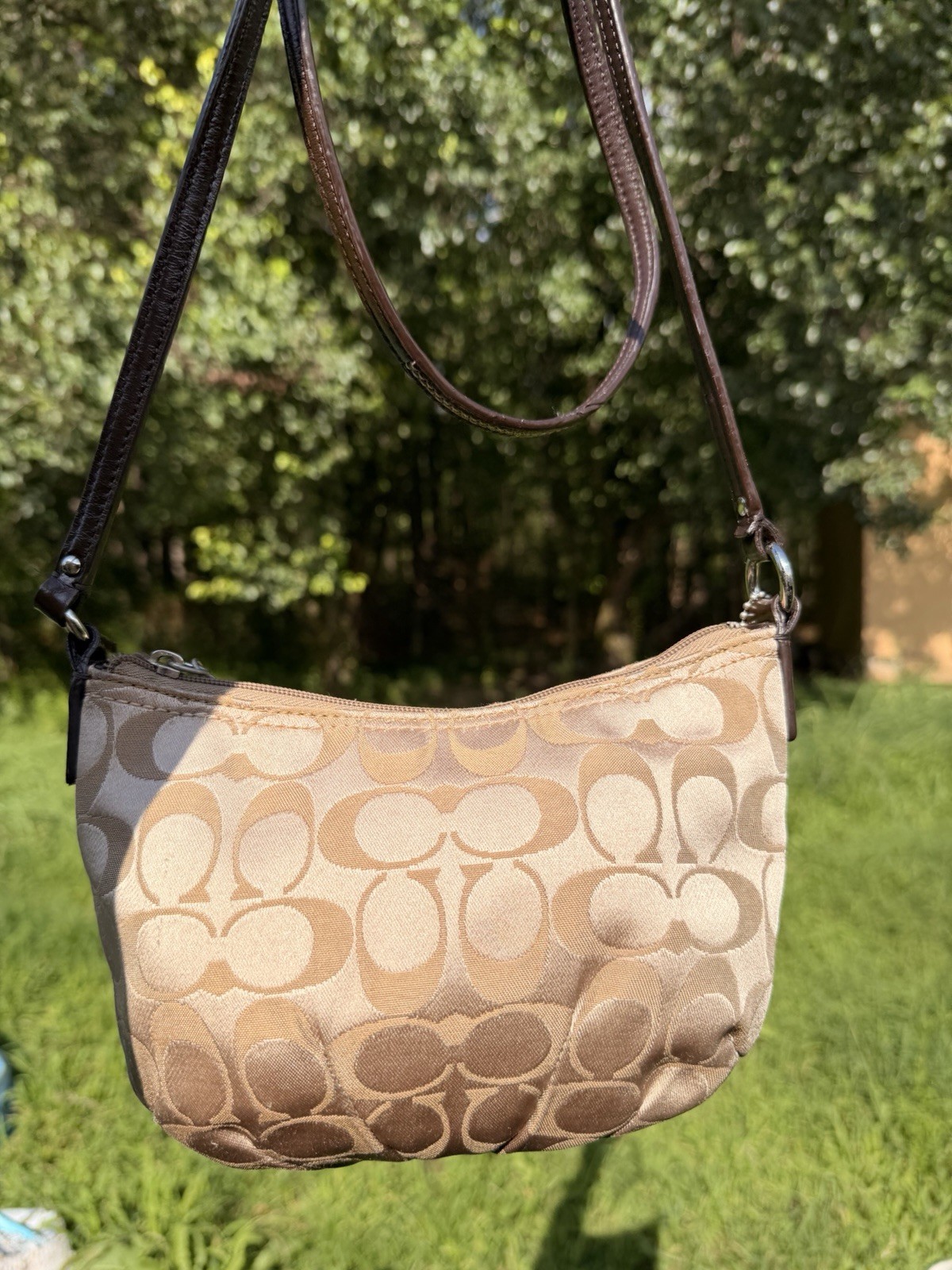 Vintage Coach Signature Beige/Brown Small Crescent Shoulder Bag Zip with Strap