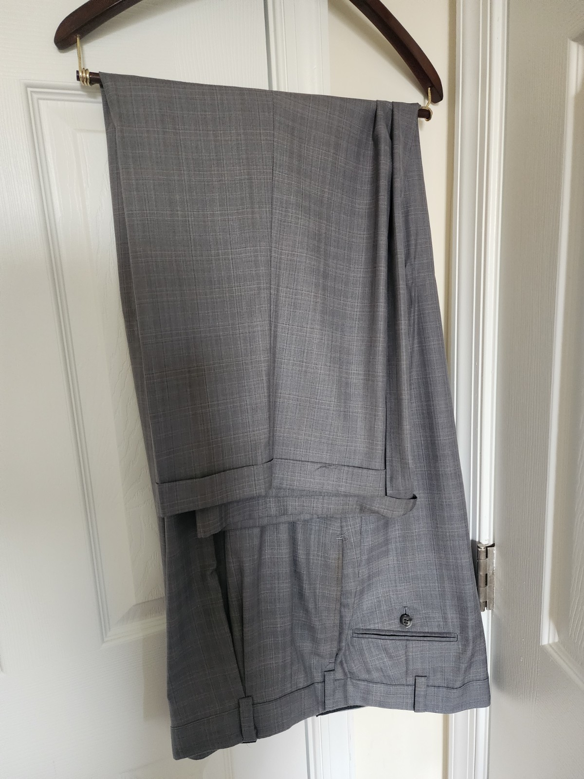 Gray Plaid 2-Piece Suit Men’s Size 50XL Big & Tall Single-Breasted 4-Button