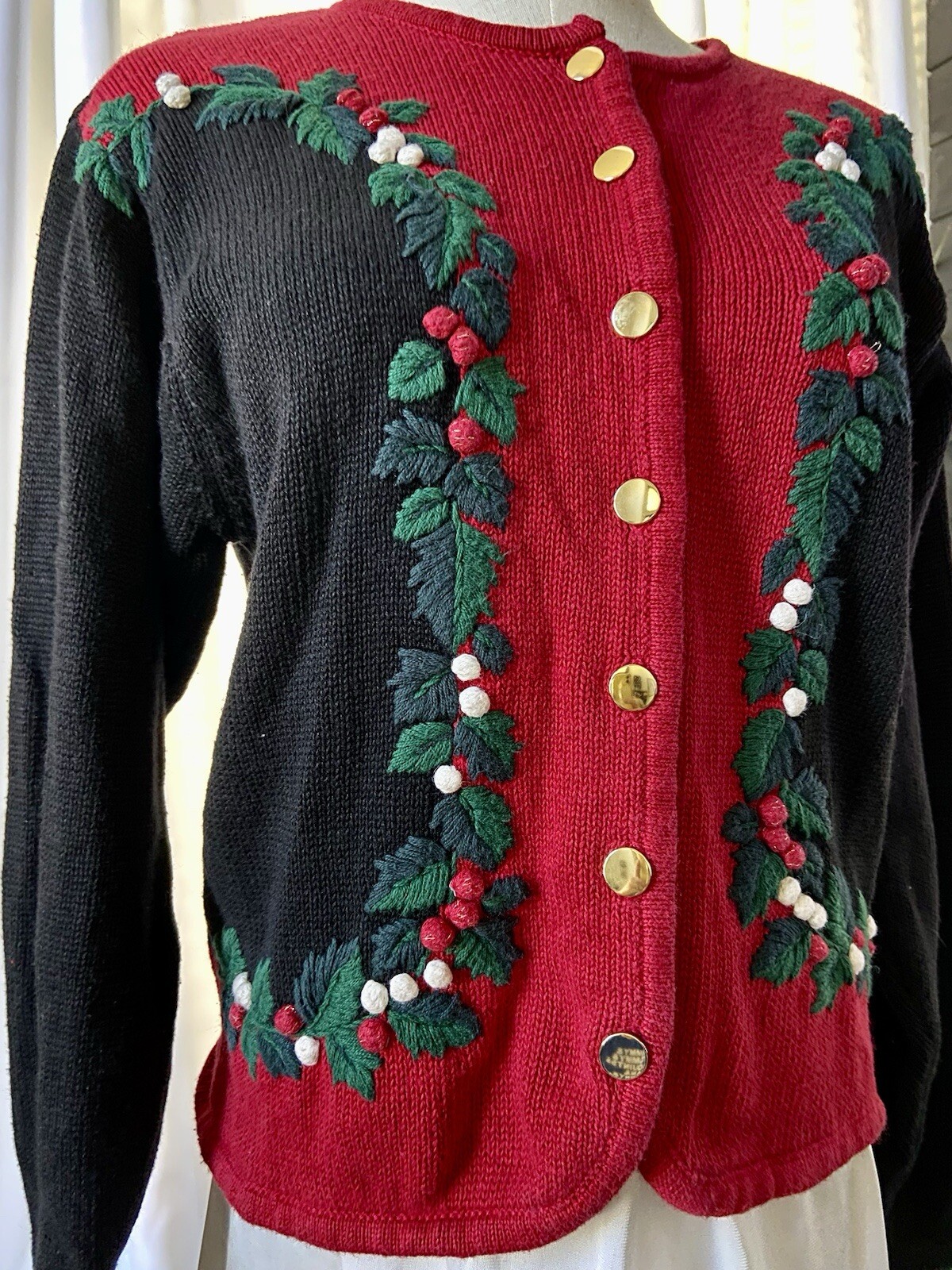 VTG Dress Barn M Christmas Cardigan Red Black Holly Berry Ugly Holiday Sweater