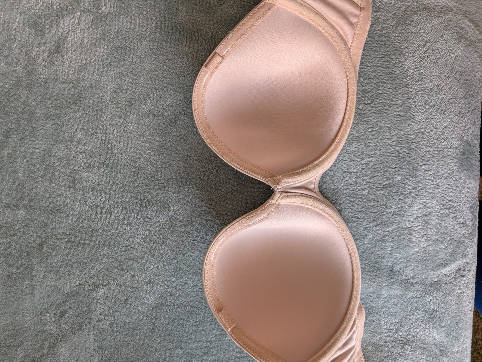 Strapless Underwired Molded Bra Set