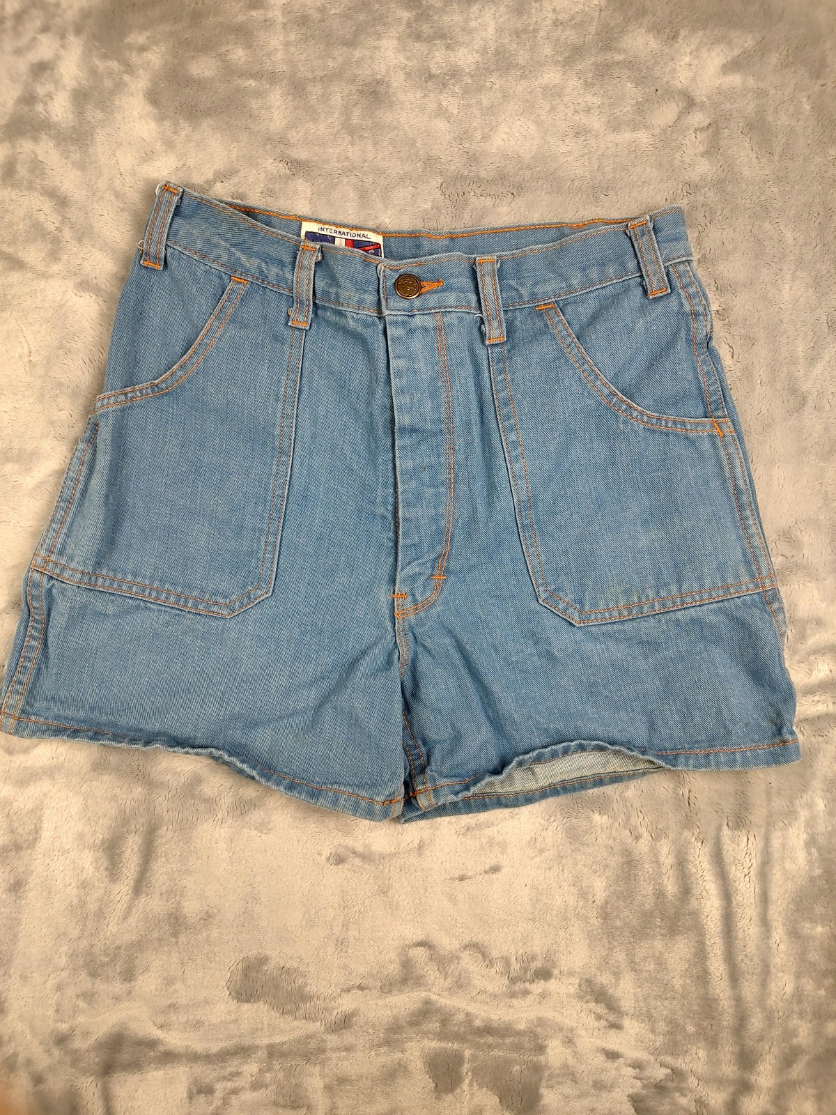 Vintage International Shorts Mens 30 Blue Denim High Rise Relaxed Fit Singapore