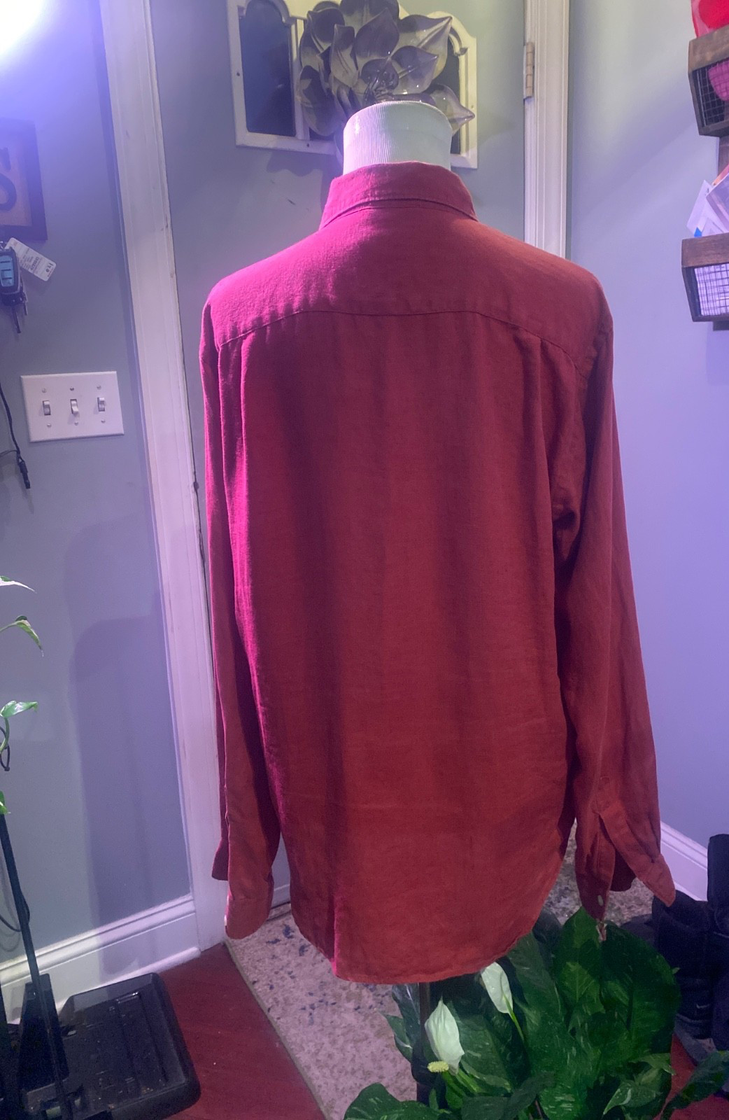 Gap Men’s Small Terracotta Brick Red Button Up Shirt Long Sleeve Casual Solid Ba