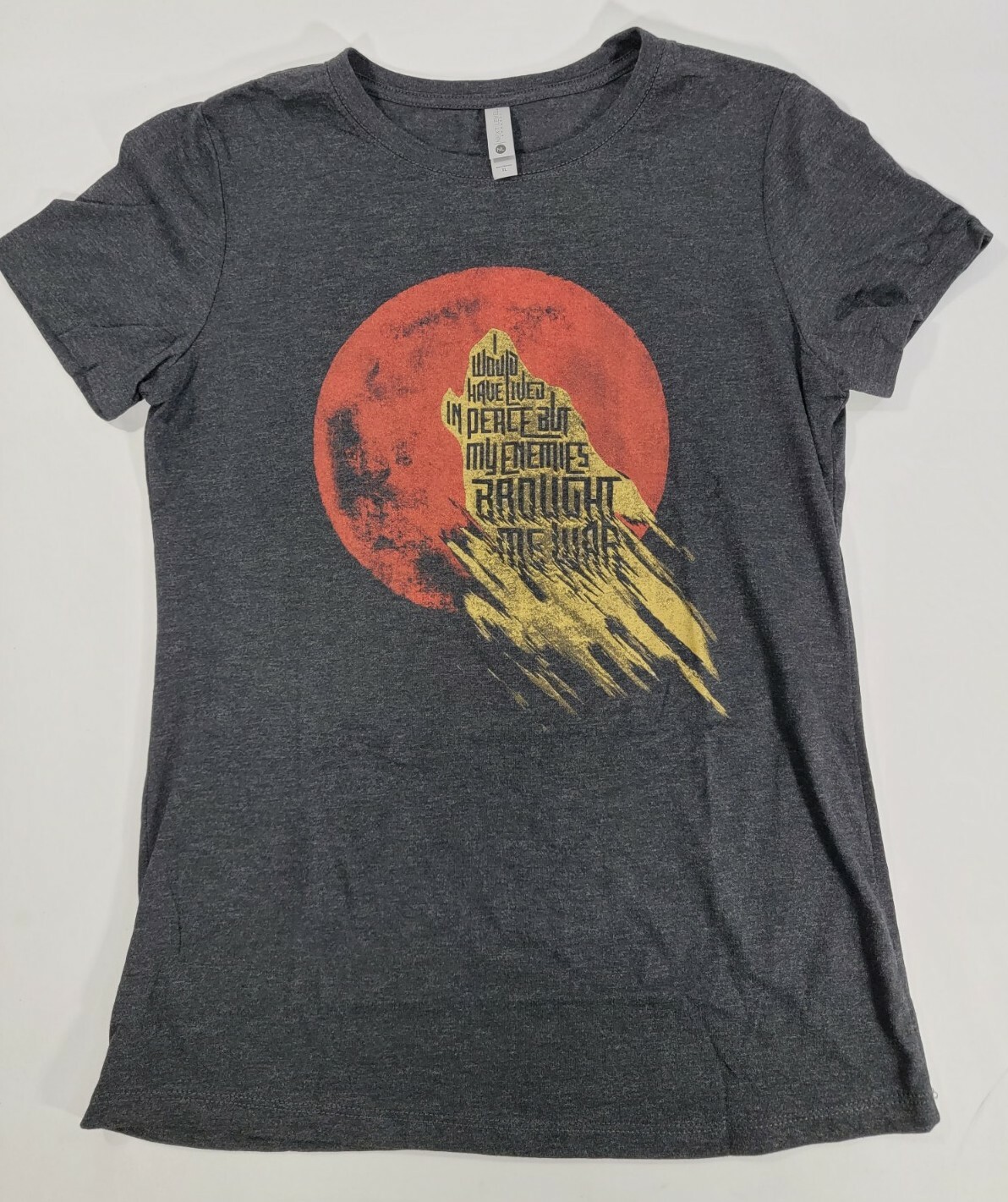 Next Level Women’s Peace – Enemies Brought War Wolf Blood Moon N.W.OT. Shirt XL