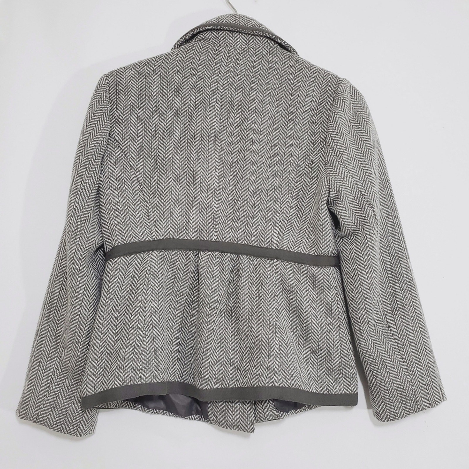 Tulle Size Medium Wool Blend Herringbone Pattern Contrast Trim Blazer