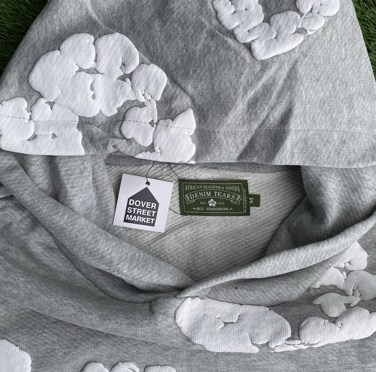 *BRAND NEW* Denim tears “Gray” Hoodie – Ready To Ship🚚💨 (Size M)