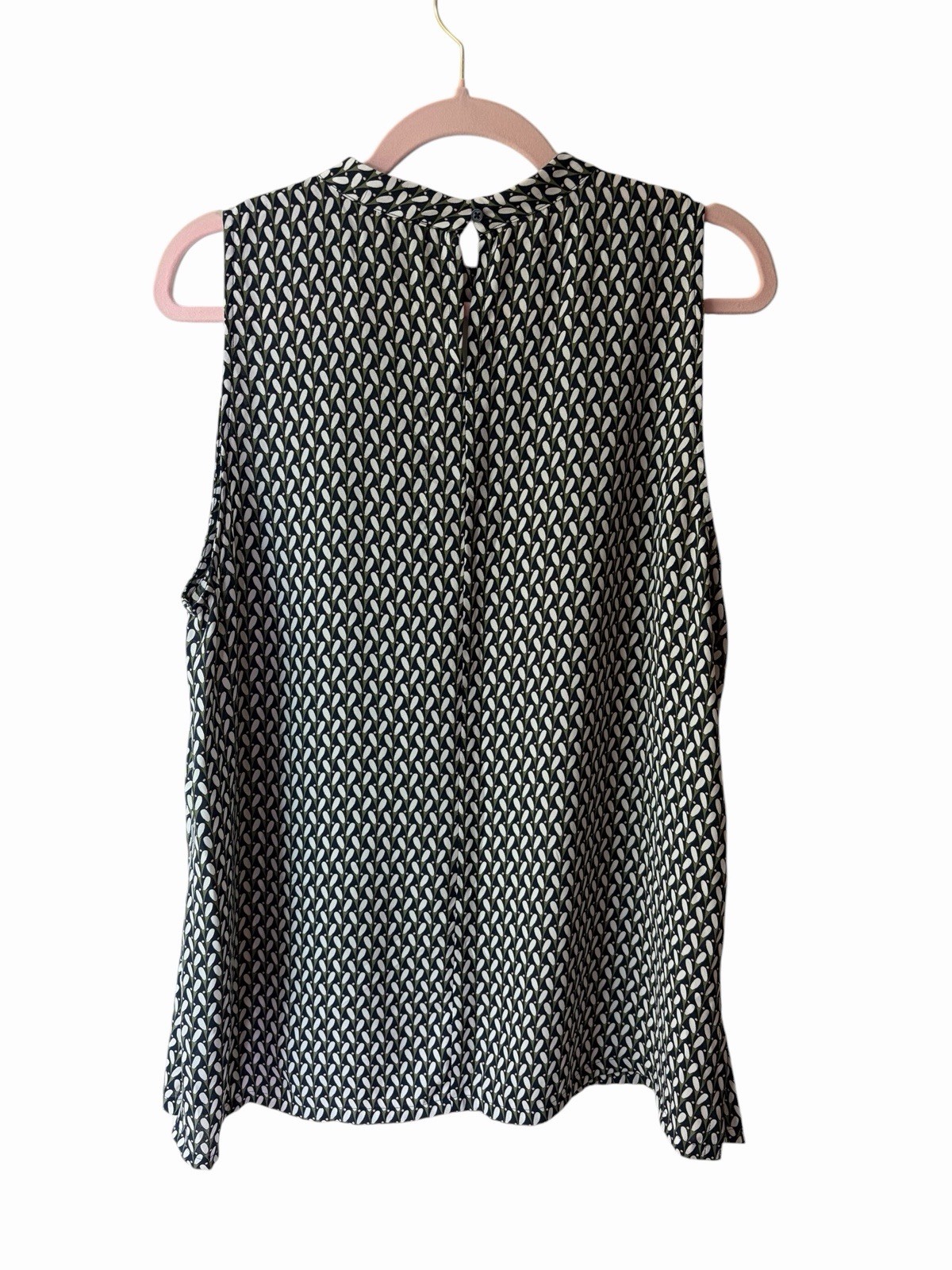LOFT Outlet Women’s Geometric Keyhole Neck Button Blouse Sleeveless L