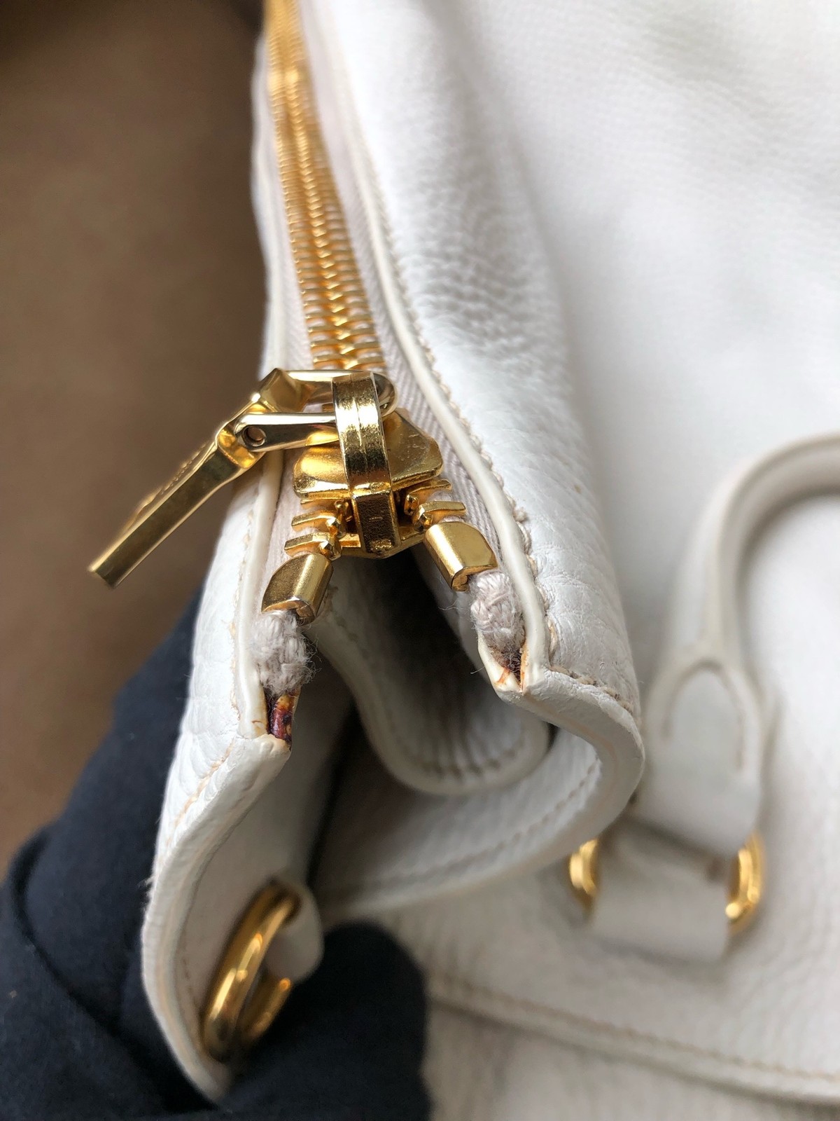 Prada Pre-Owned Authentic Satchel 35✖️34 Free Tracked Shipping