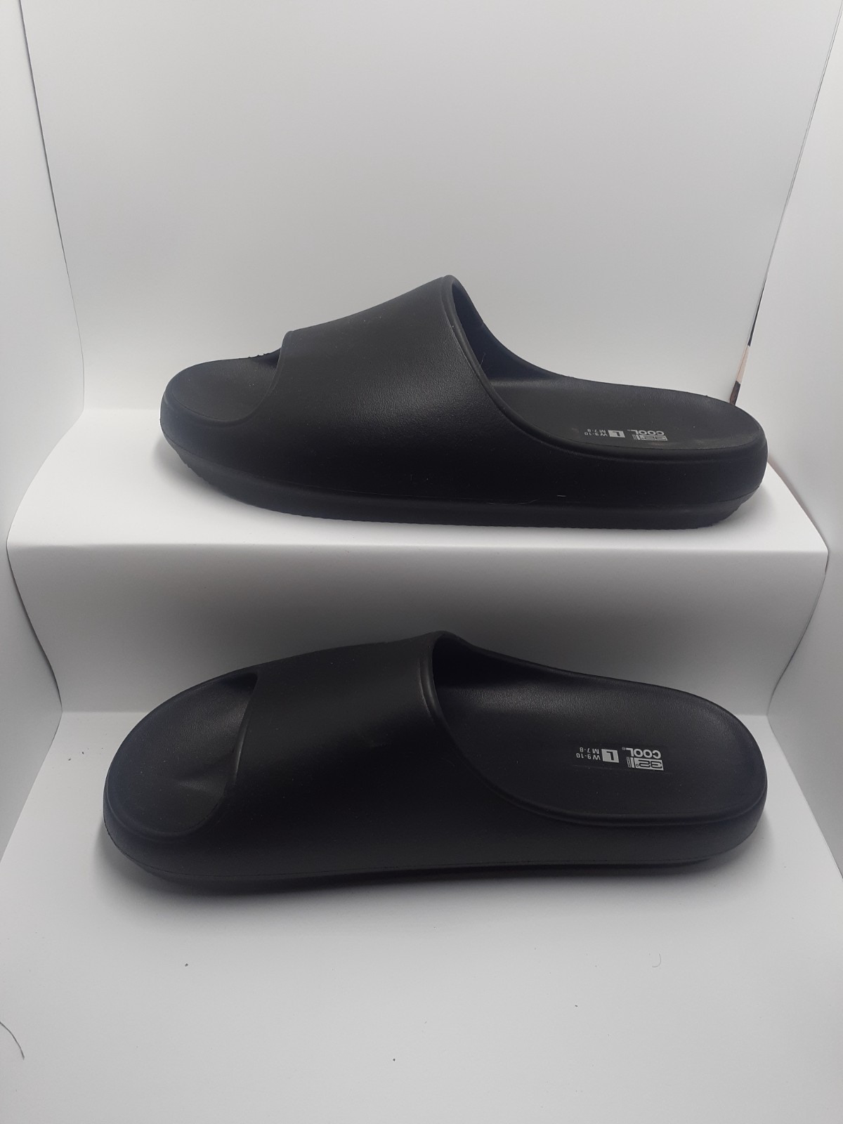 32 degrees cool unisex cushion slide black size L W9-10 ,M 8-9