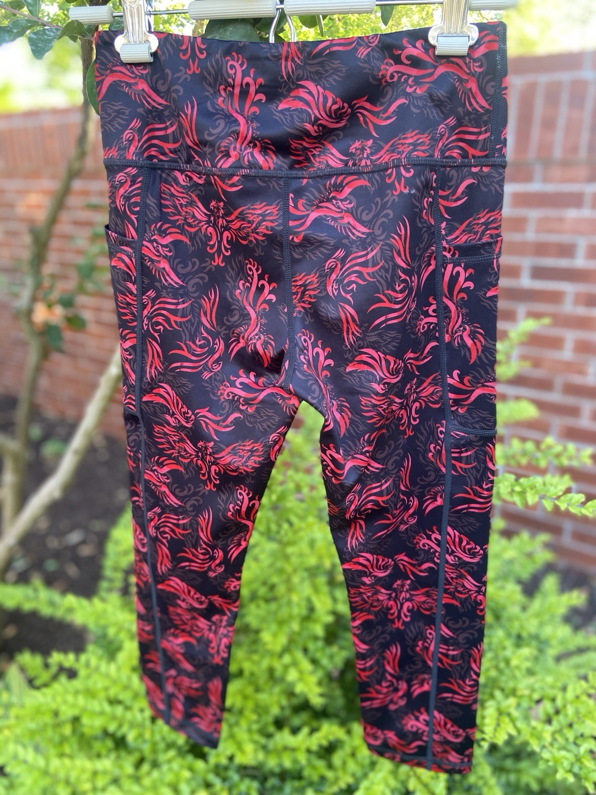 CVG CONSTANTLY VARIED GEARPhoenix RisingCAPRI Leggings Size Small