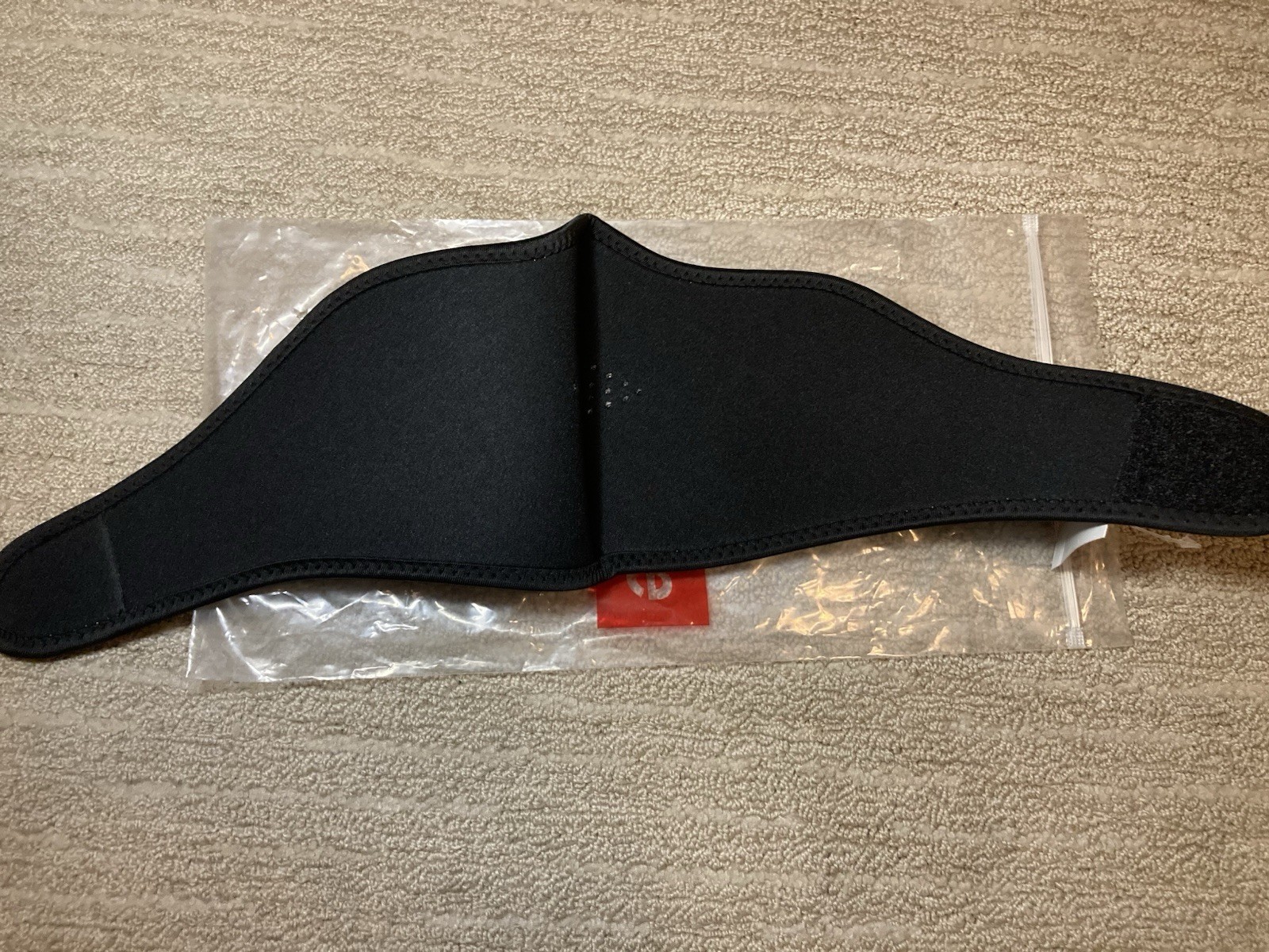 Supreme Face Mask Covering 2014 Mask Black White Logo Windstopper