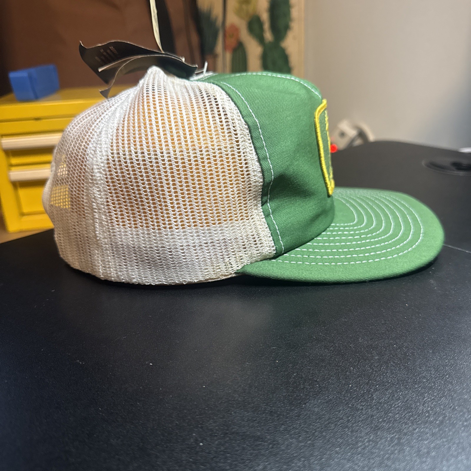 John Deere Vintage Trucker Snapback Hat NWT Louisville MFG Co 70s 80s USA Made