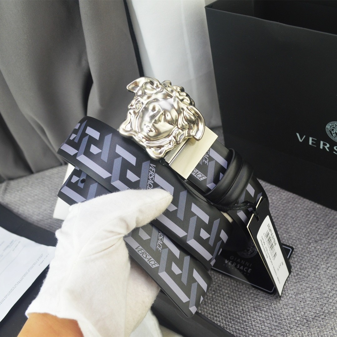 Versace belt REVERSIBLE for sale authentic Classic Belt Width:4.0cm/1.57in