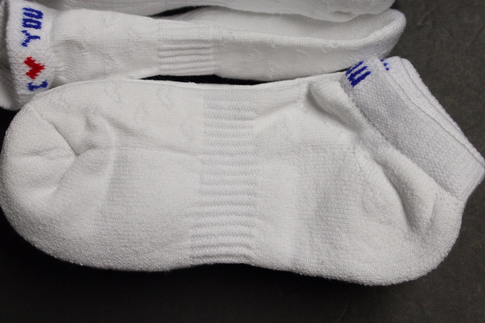 6 prs LOW ANKLE COTTON SOCKS 9-11 White Sports Cousion ARCH SUPPORT I LOVE YOU