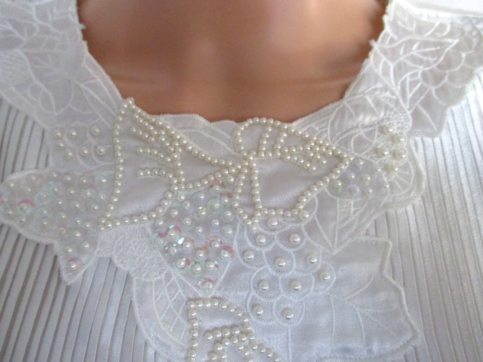 Vintage Nicola Blouse Size 14 White Pleated Front Beaded Neckline Polyester