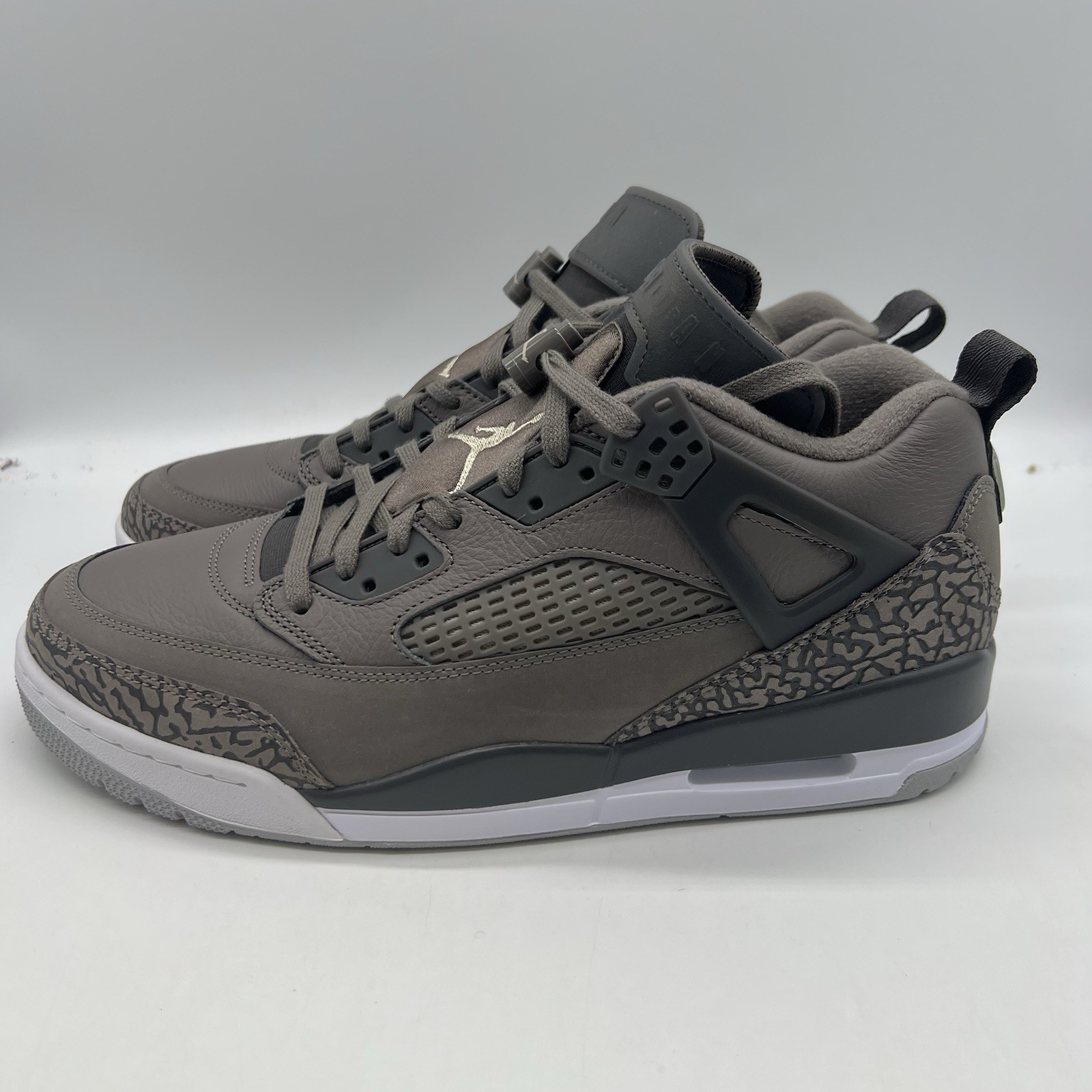 Air Jordan Spizike Low ‘Cave Stone’ Gray Sneakers Size 12 NEW FQ1759-201