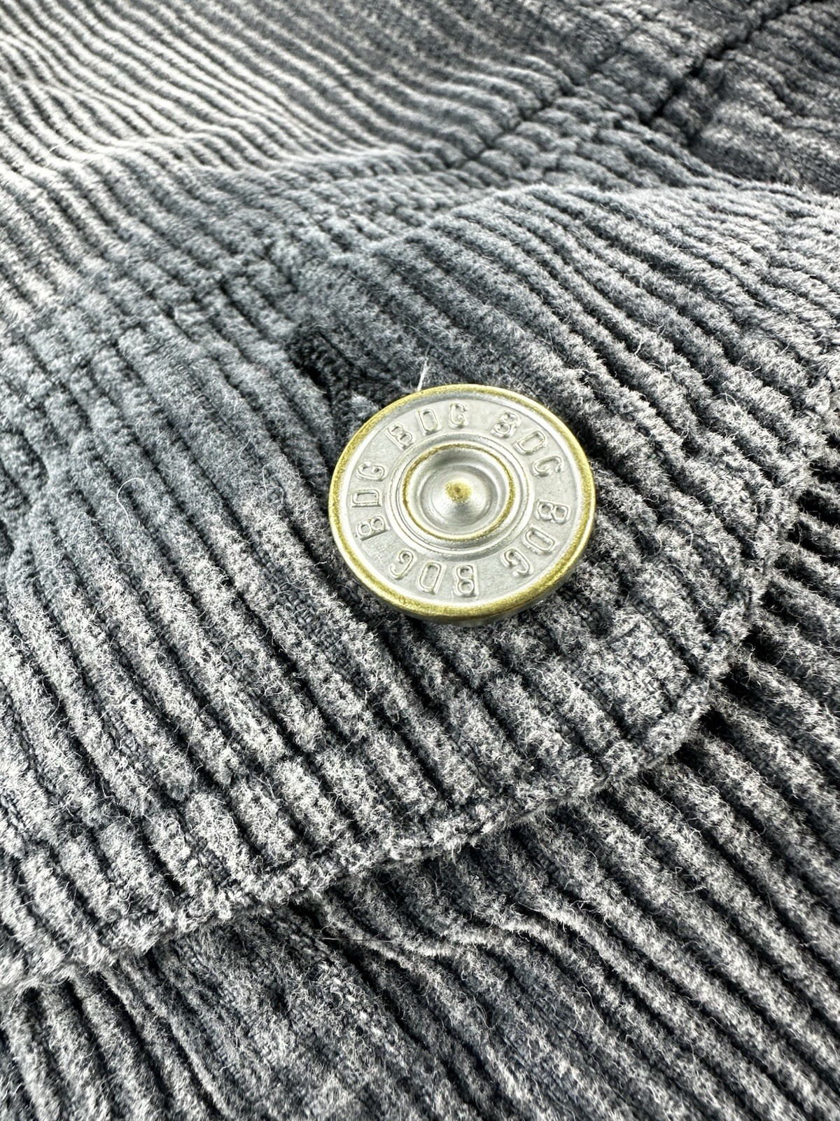 Urban Outfitters BDG Corduroy Trucker Jacket Mens Large Gray Button Up Coat