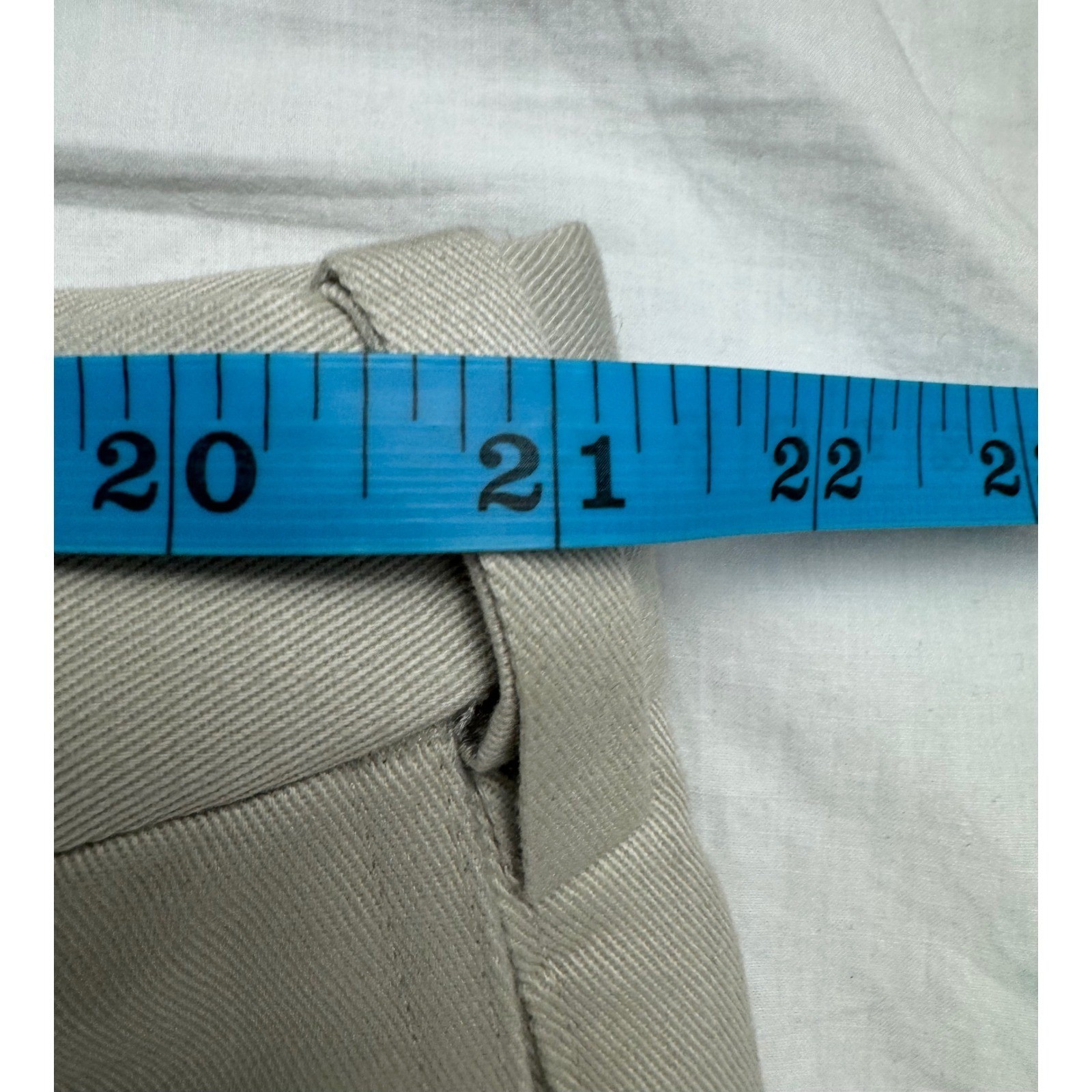 Savane Performance Chino Pants Mens 42Wx30L Alabaster Comfort Waist Straight Fit