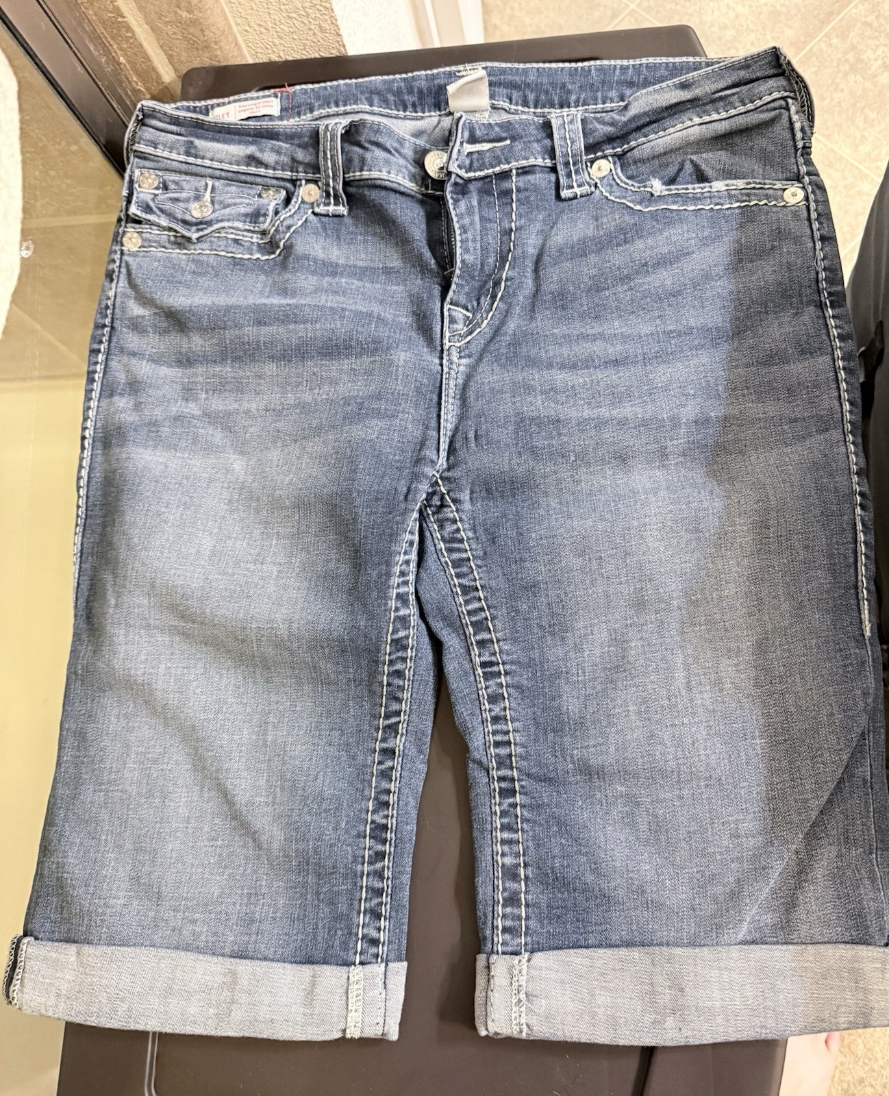 Women’s Authentic True Religion Riley Knee Length Shorts, Size 32