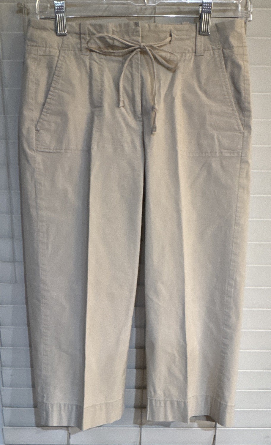 TALBOT’S CAPRI PANTS ladies size 2P medium khaki beige stretch cotton flat front