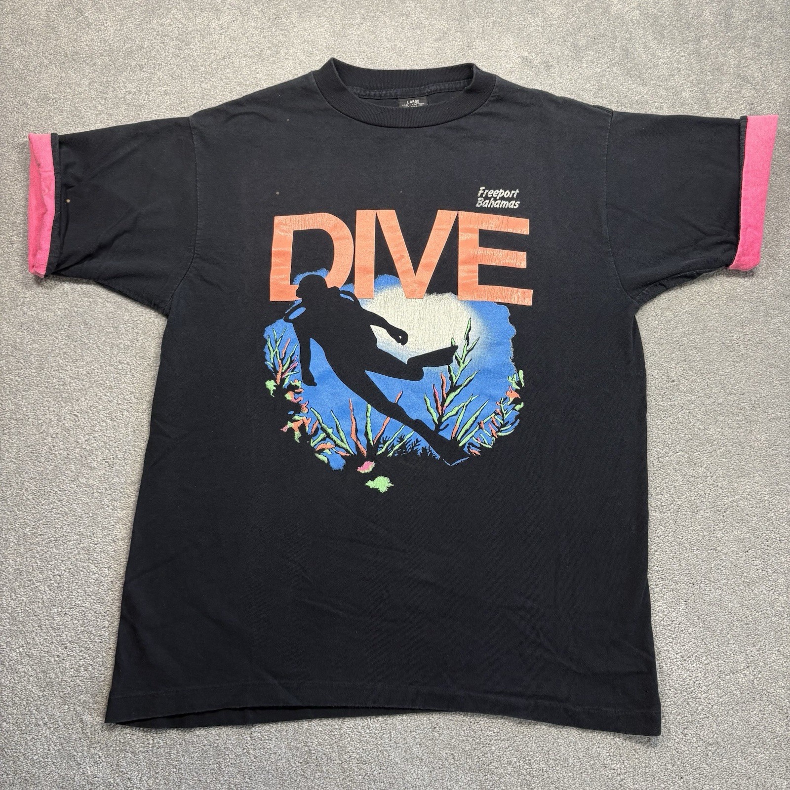 Sherry’s Best T Shirt DIVE Bahamas Graphic Size L Single Stitch 90s Vintage