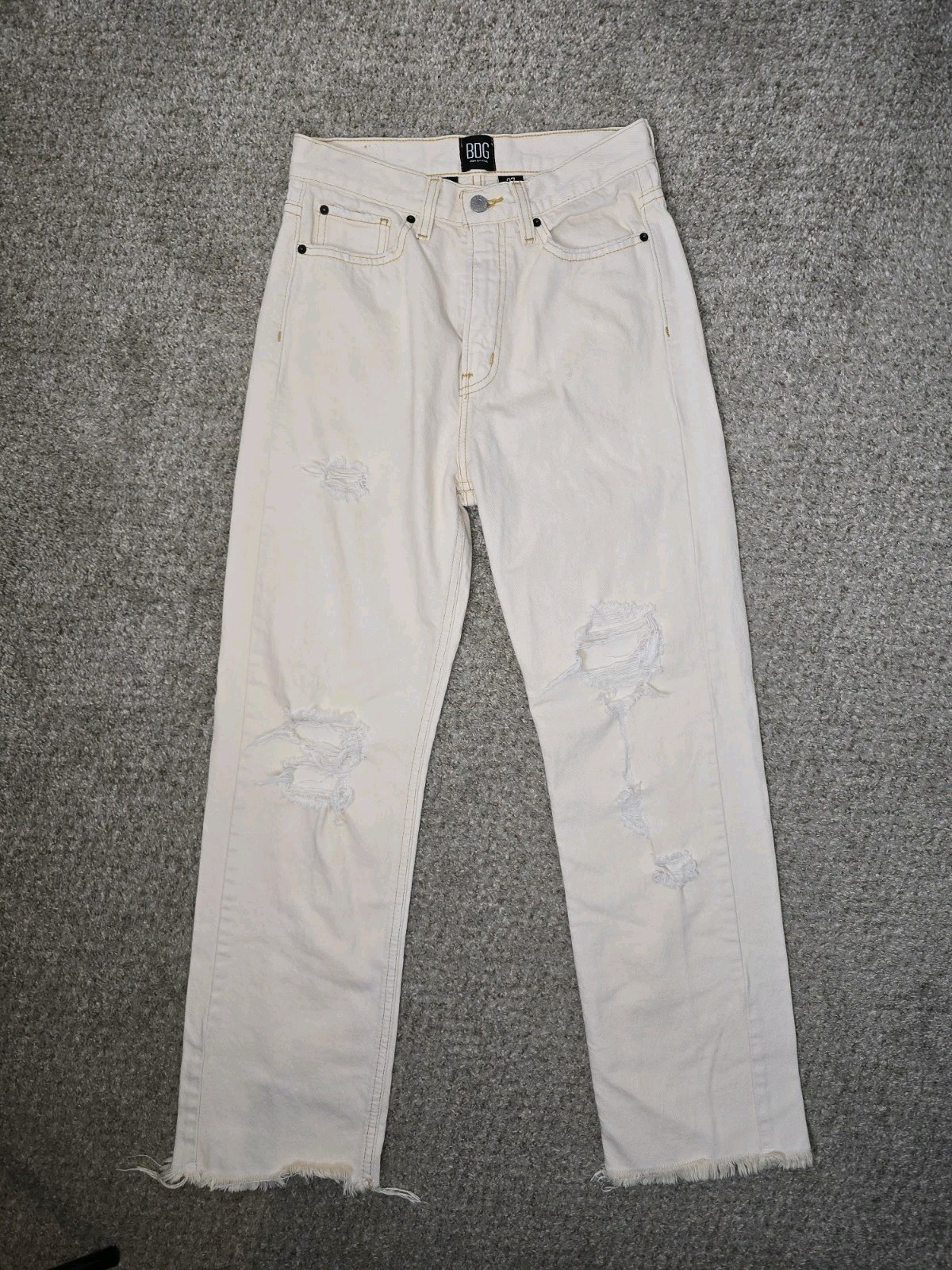 Urban Outfitters BDG Women’s Cream Denim Skinny Jeans Distressed Frayed Size 27