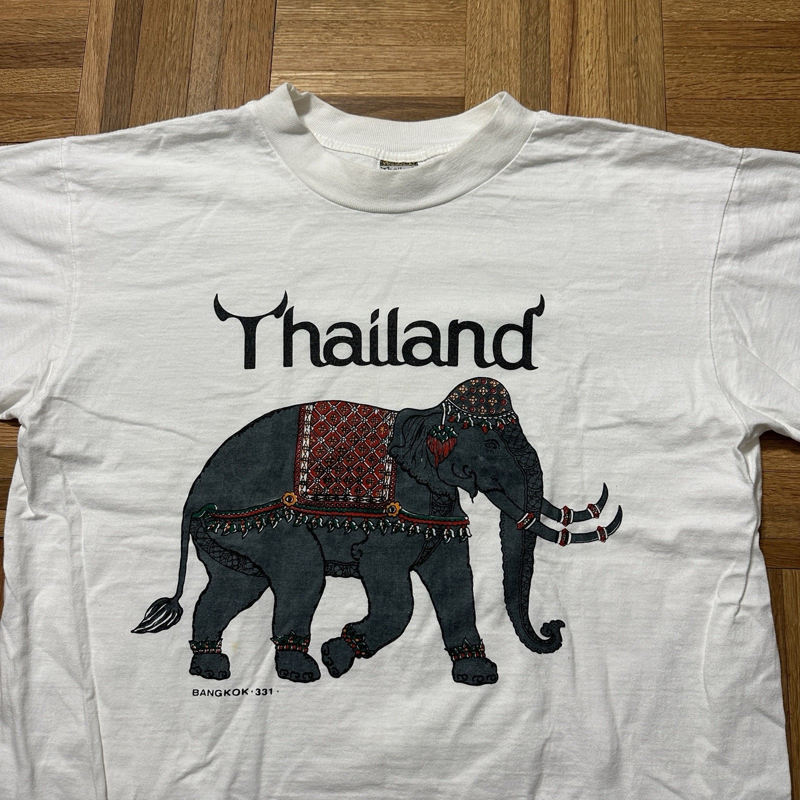 Vintage Thailand Tee 1990s Large