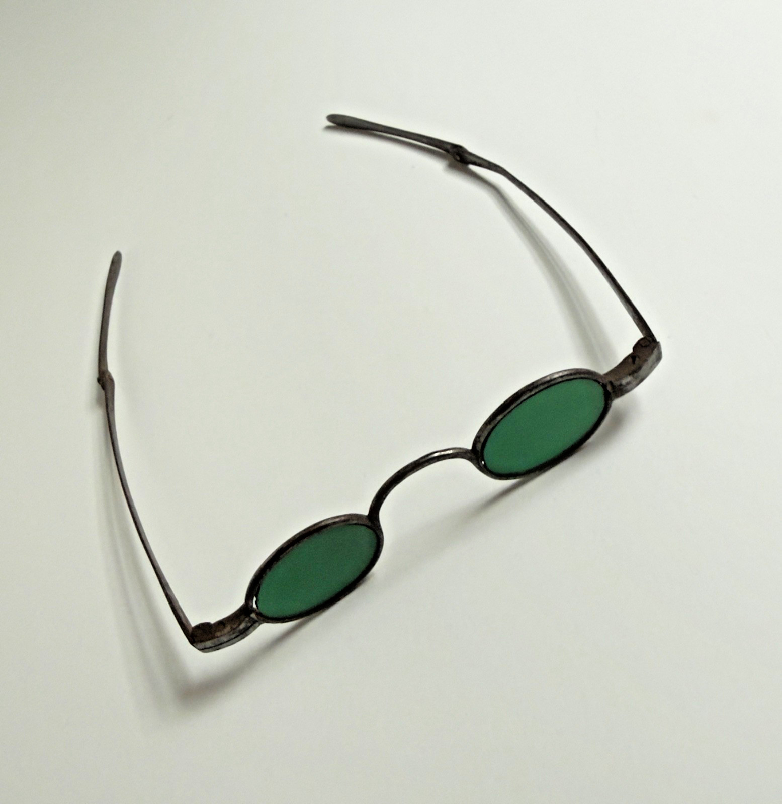 Antique 1860s Eye Glasses w/ Emerald Green Lens – Civil War Era Sunglasses