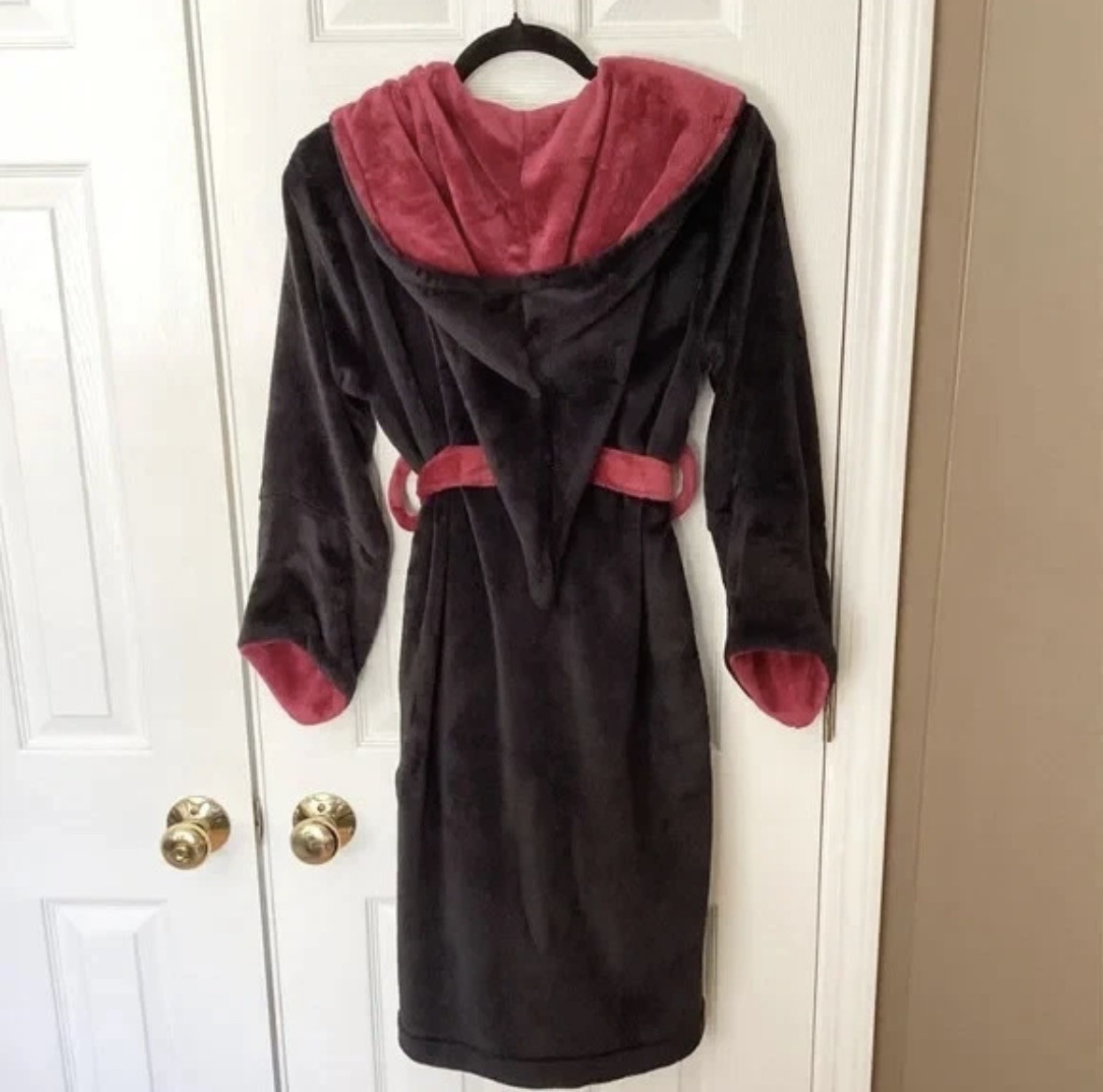 Harry Potter Gryffindor Plush Bathrobe Junior M – Official Wizarding World