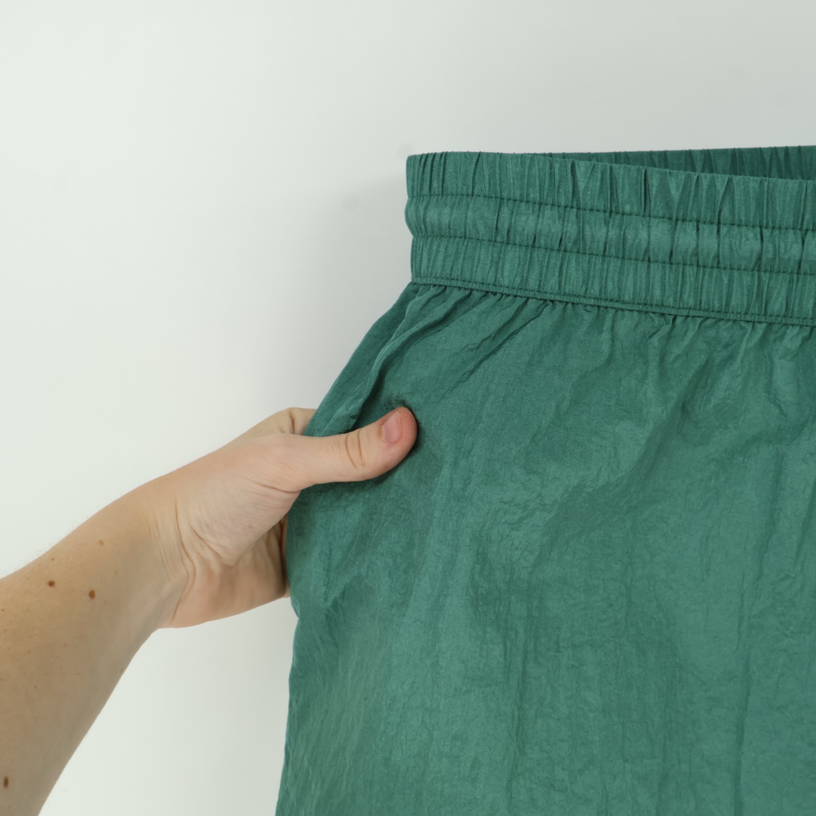 Future Collective Athletic Shorts Womens Size XXL Green Pockets High Rise NEW