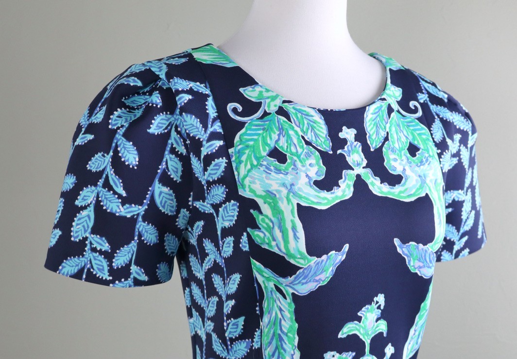 LILLY PULITZER $178 Neoprene Scuba Smooth Stretch Printed Sheath Dress Size 8