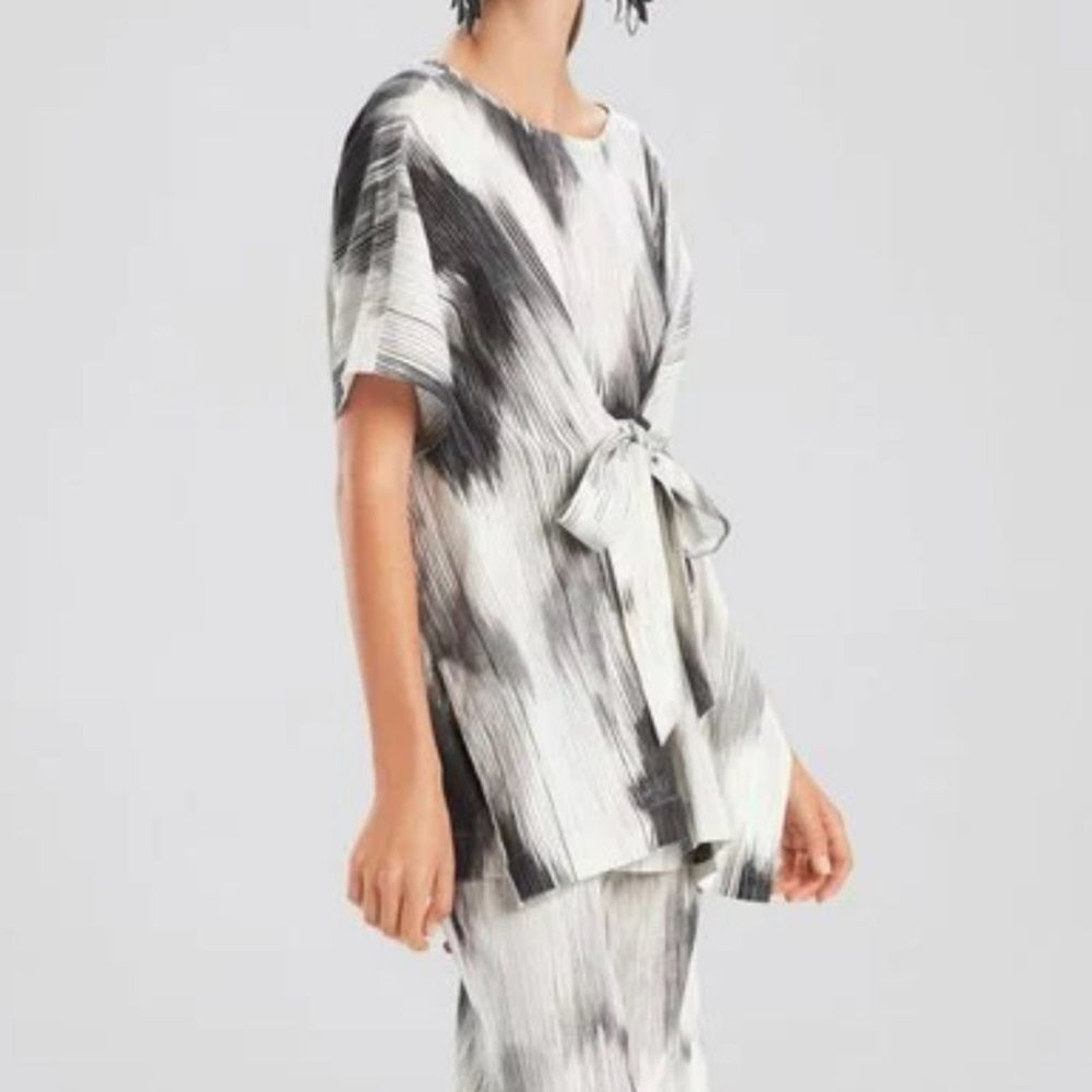 Natori Painted Ikat Caftan Linen Top Artistic Dolman Sleeve Blouse Abstract