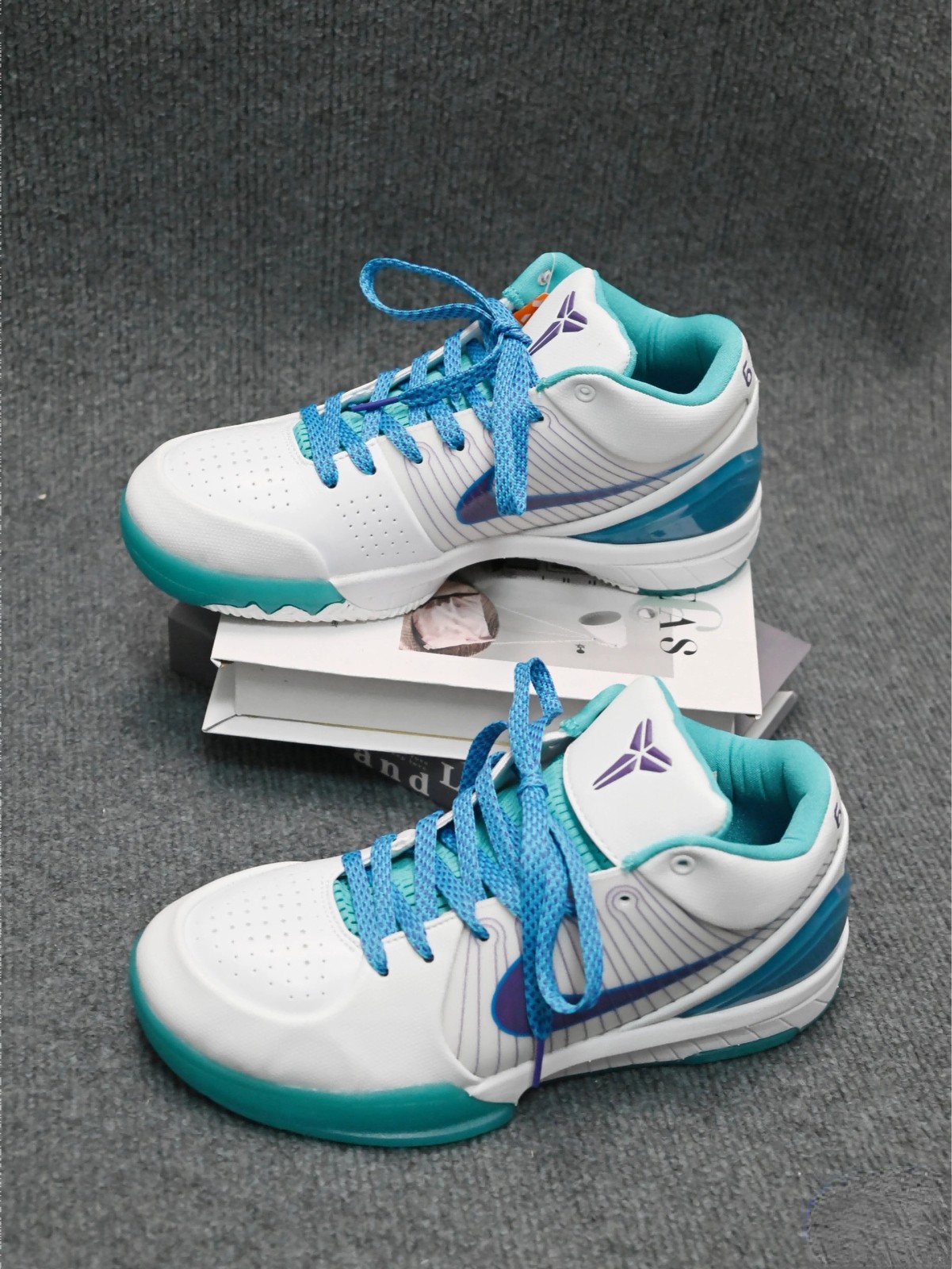 Zoom Kobe 4 Protro Draft Day Hornets – AV6339-100