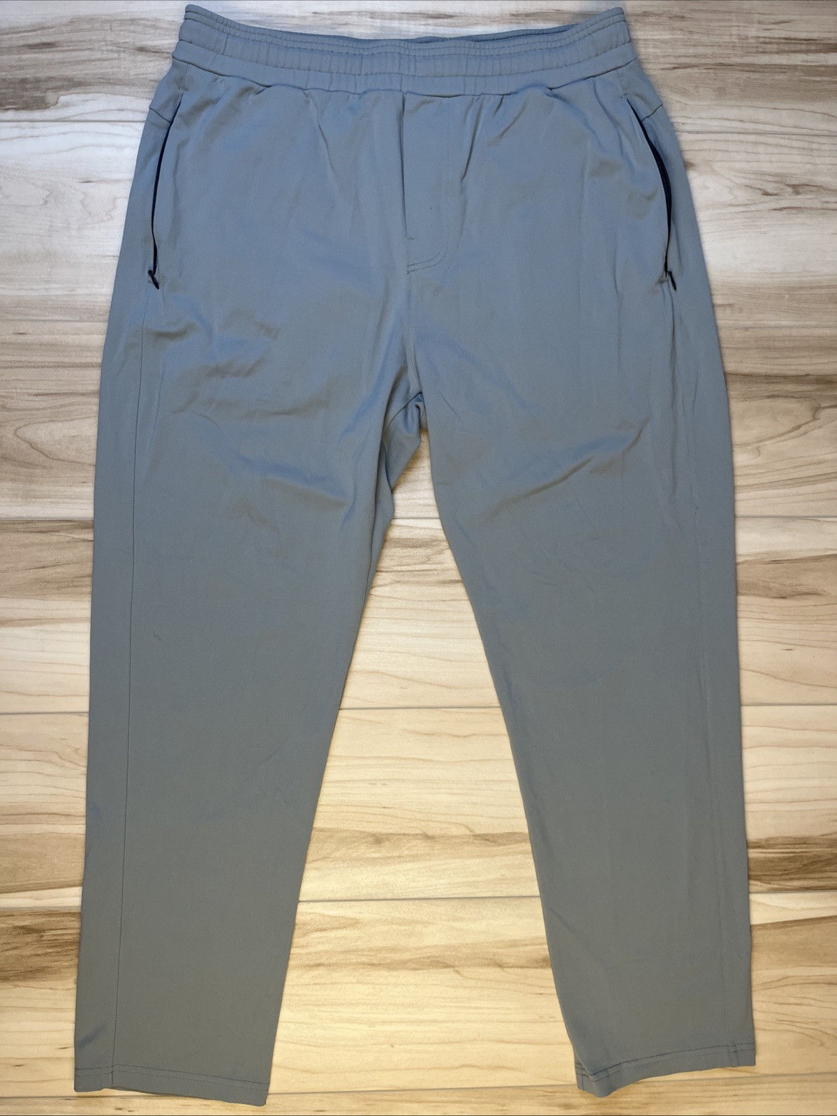 Public Rec Daymaker Pants Zip Pocket All Day Every Day Men’s 36X30 Gray EUC