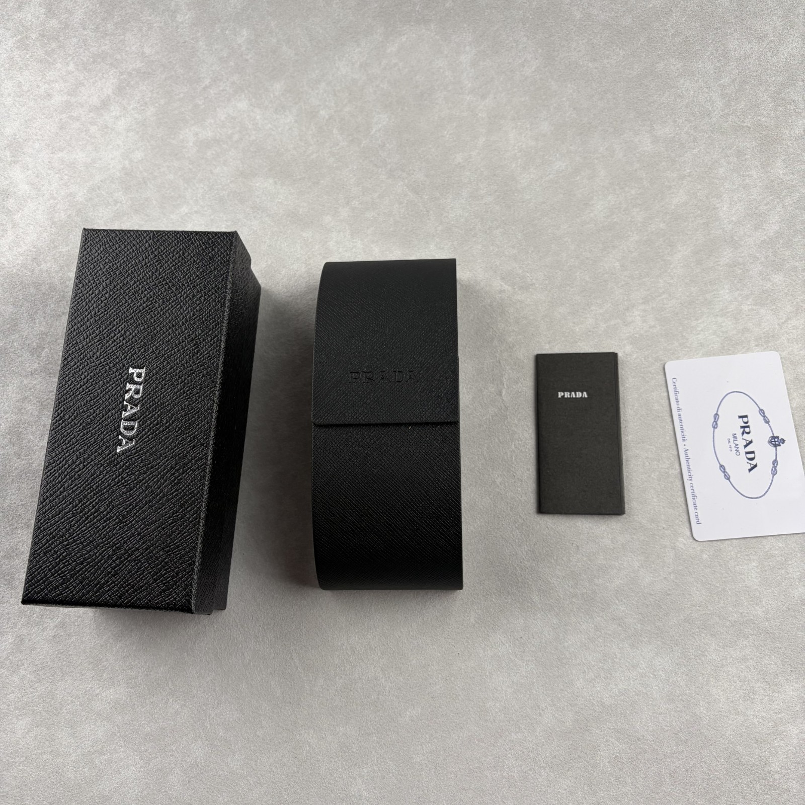 New In Box – Prada Rectangular Sunglasses for Men & Women Modern Fashion Shades