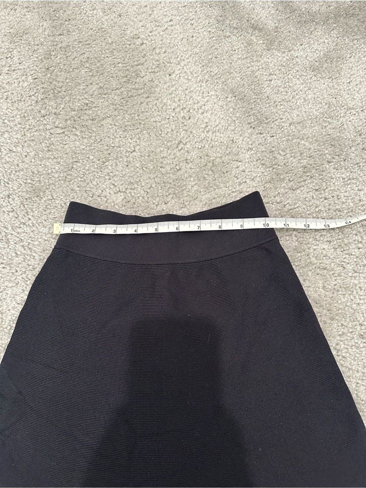 Aritzia Babaton A-Line/Full Midi Skirt in Black Size XSmall