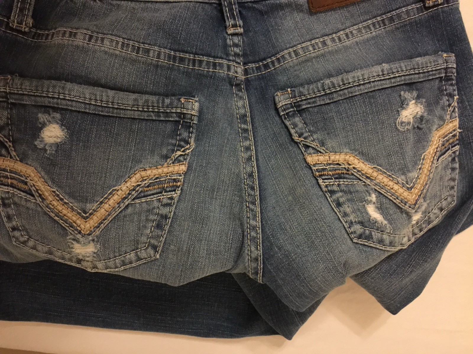 BKE Men 29×34 Jake Blue Jean 99% Cotton 1% Spandex Flex ABP15298 Distressed