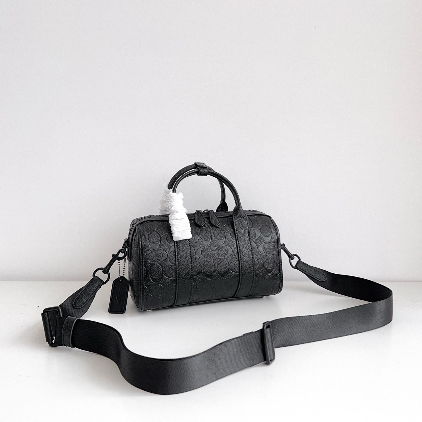 COACH Gotham Duffle 24 In Signature Leather Black CZ497 Outlet NEW