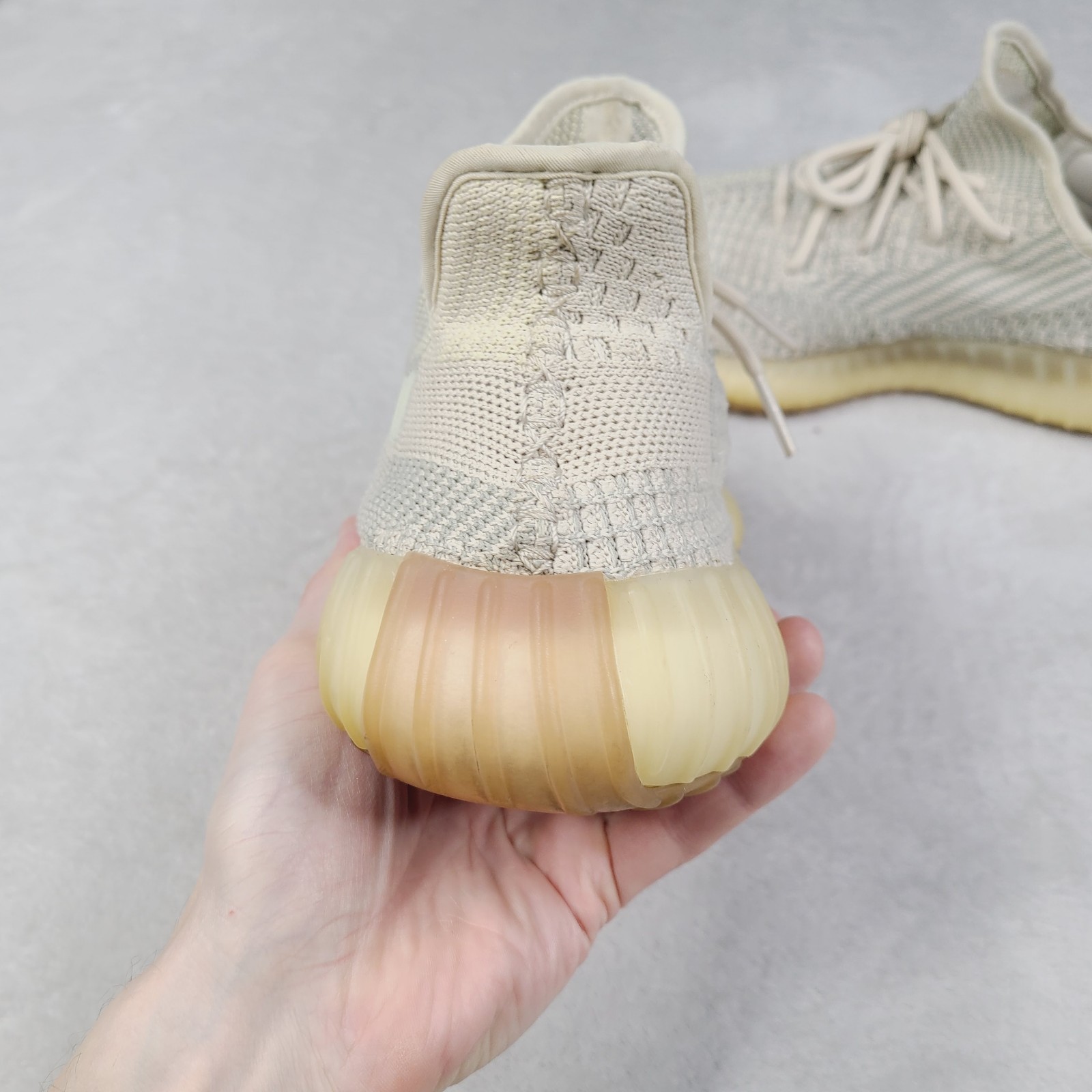 Adidas Yeezy YZY Boost 350 V2 Citrin Shoes Mens 9 Non Reflective Beige Knit