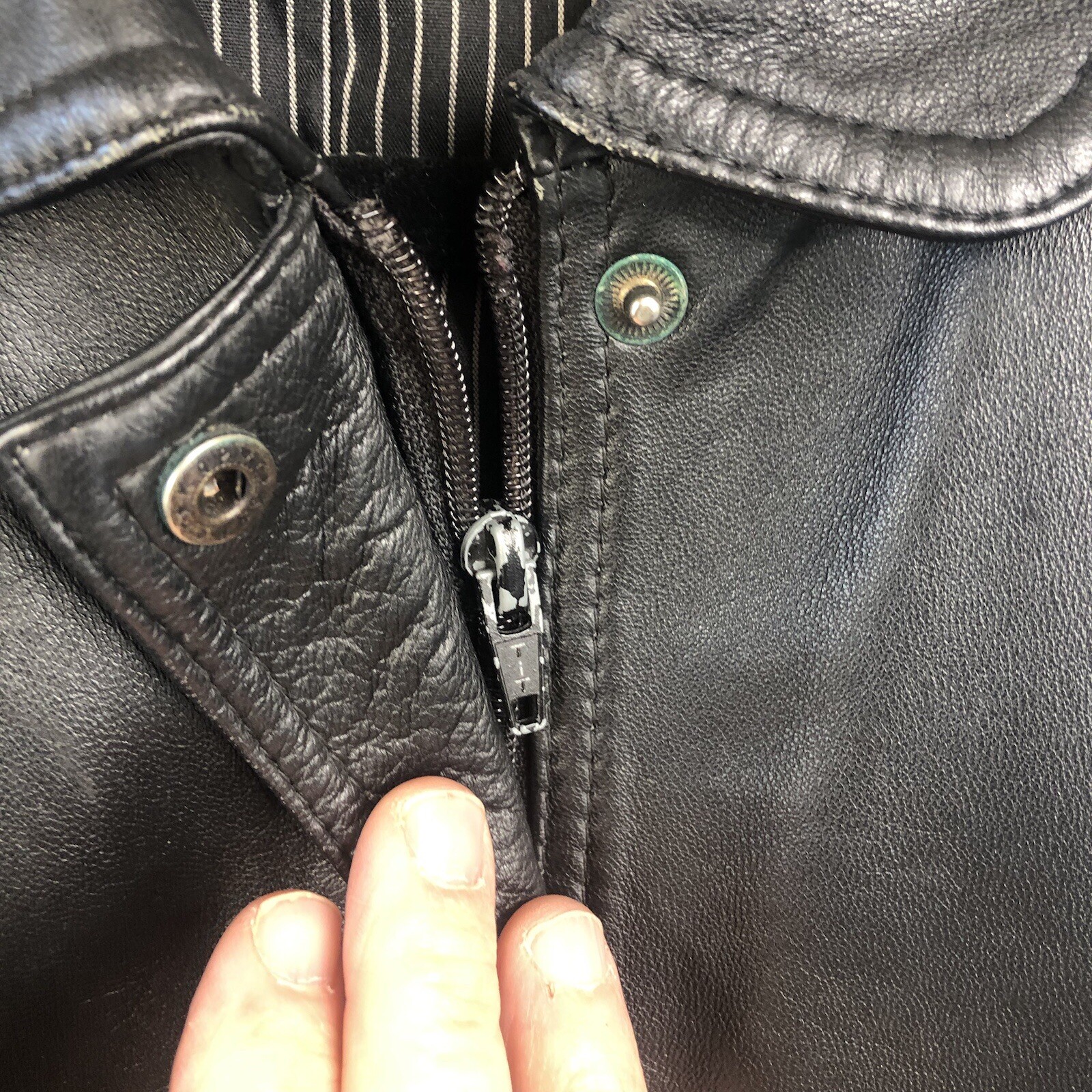 Black Leather Jacket Womens Medium Moto Biker Goth Motorcycle Punk Rock