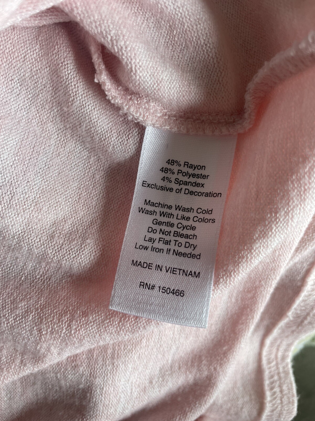 Women’s Size Large Pink V Neck Rayon Knit Short Sleeve Top