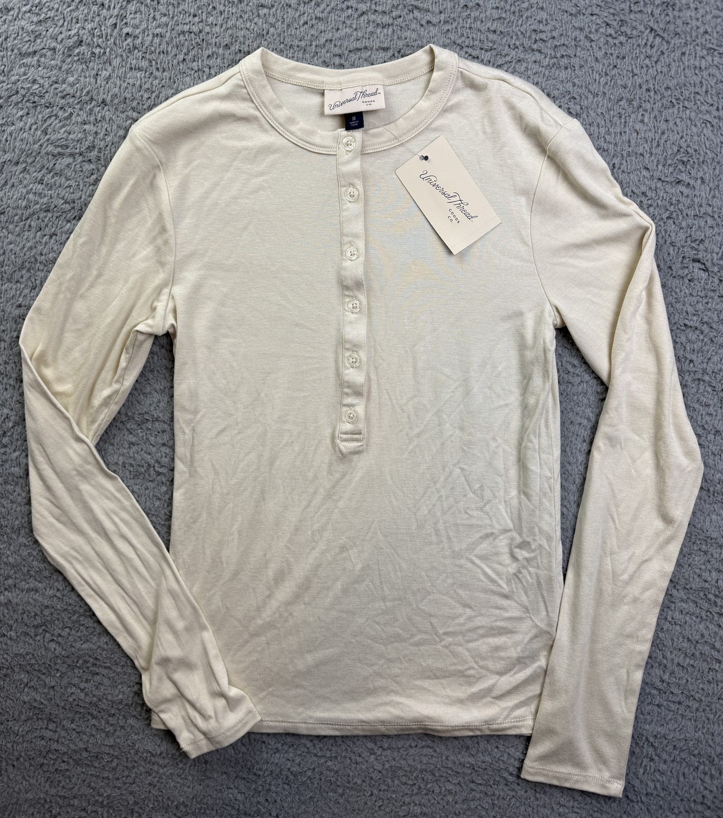 Universal Thread Shirt Womens Medium Cream Henley Long Sleeve Stretch Basic