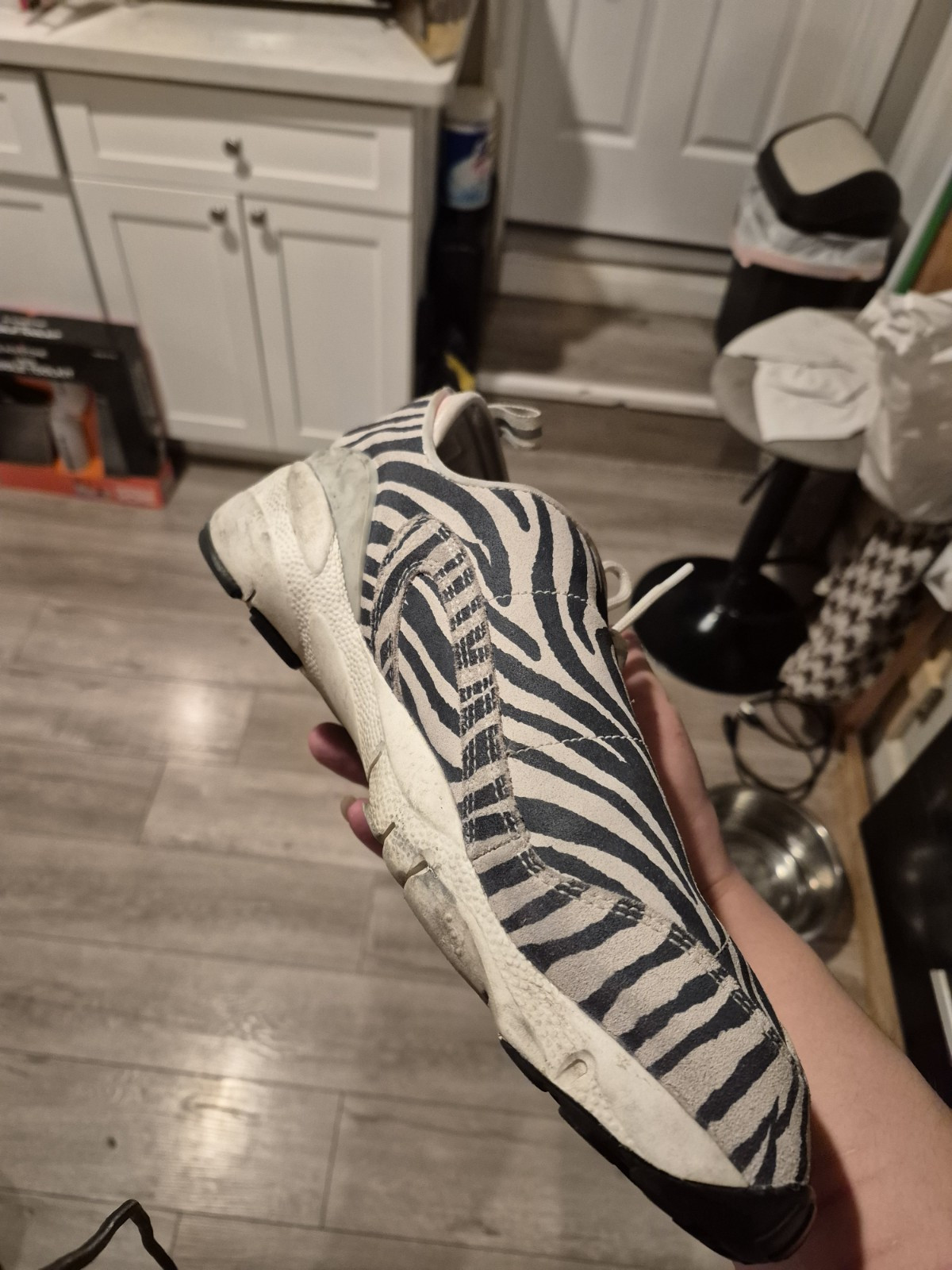 Olivia Kim Footscape