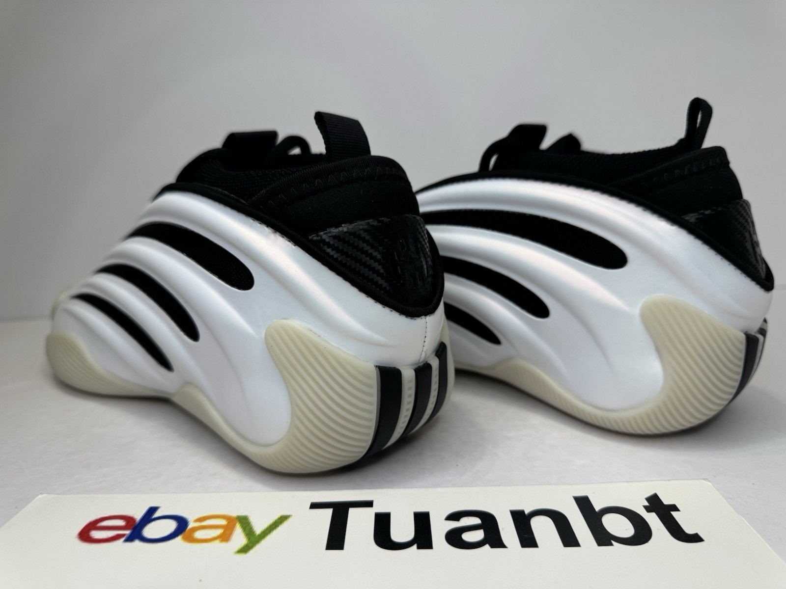 BRAND NEW Adidas Harden Volume 9 Men’s Basketball Cloud White/Black JR2504