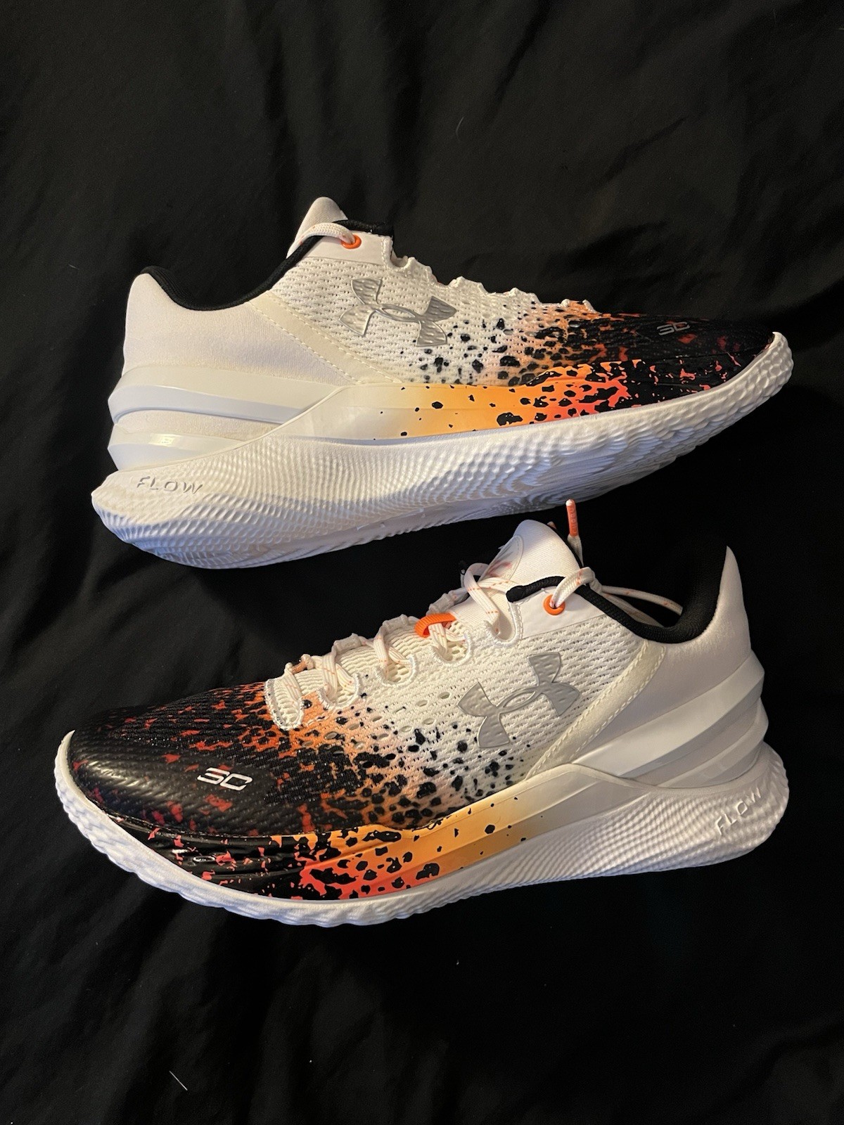 Size 10.5 – Under Armour Curry 2 FloTro Low Chef Curry