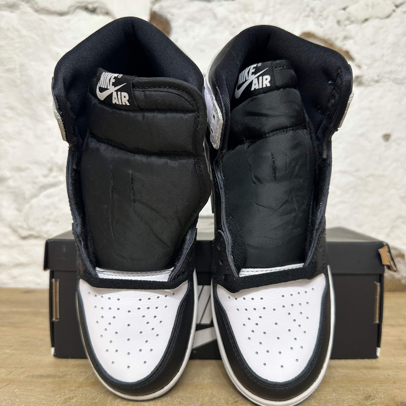 Air Jordan 1 Retro High OG ‘Black White’ GS Size 4.5Y NEW Sneakers FD1437-010