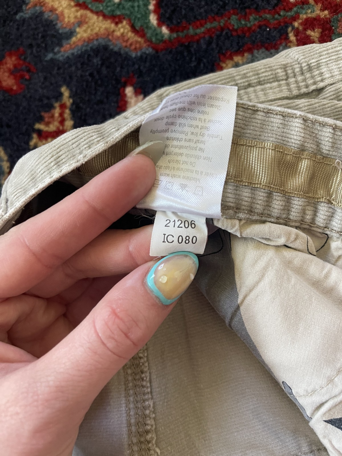 Mountain Khakis Men’s Beige Relaxed Fit Flat Front Chino Size 34 x 32