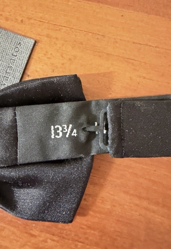 John Varvatos Sleek Classic Black Silk Pre-Tied Bow Tie NWT Adjustable